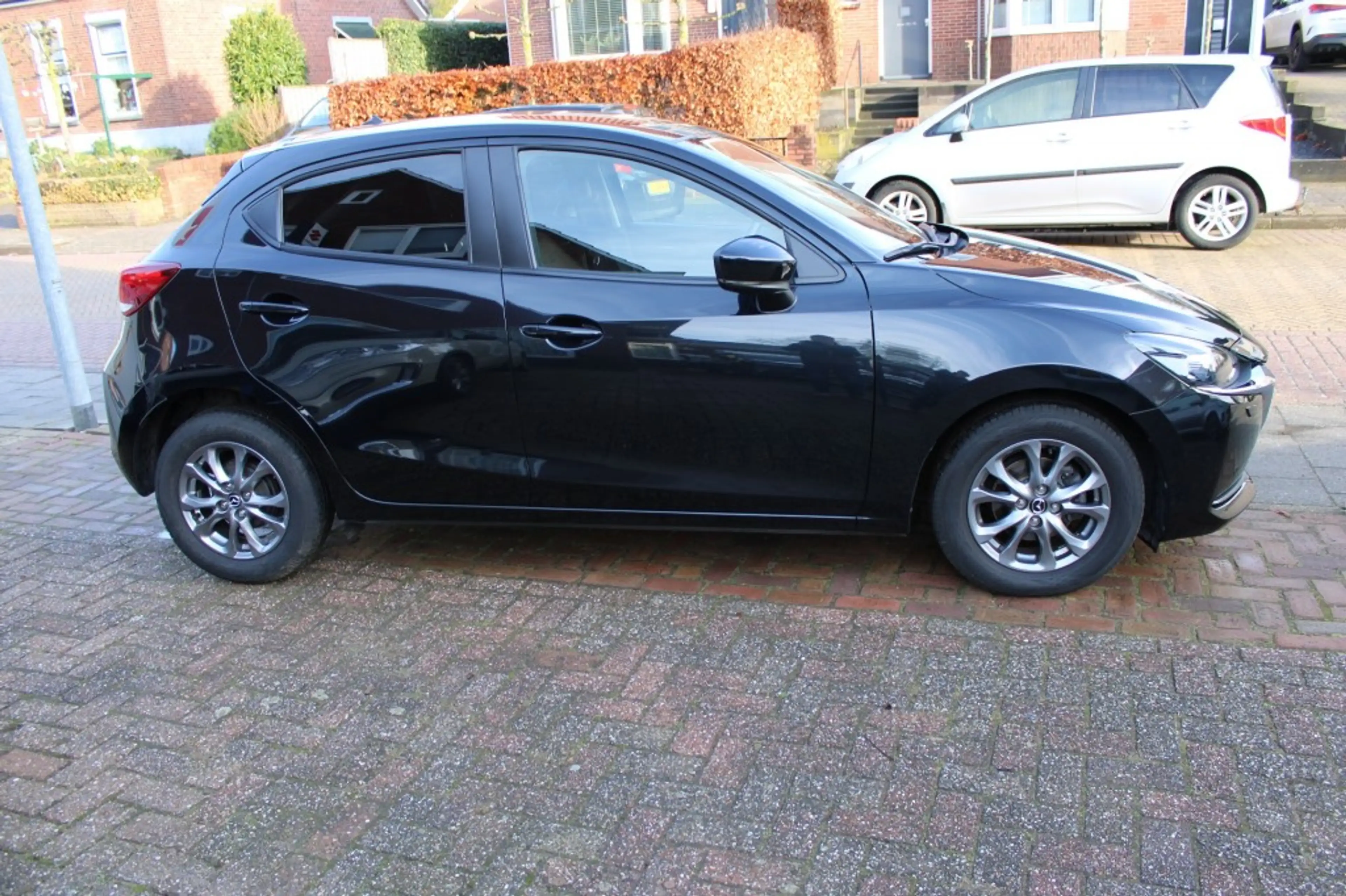Mazda 2 1.5 SKYACT-G COMFORT / Rijklaarprijs — photo 3