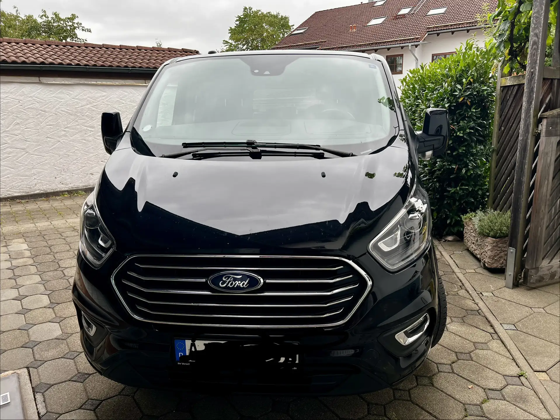 포드 Tourneo Custom 2.0 TDCi 2020 블랙 사진 1