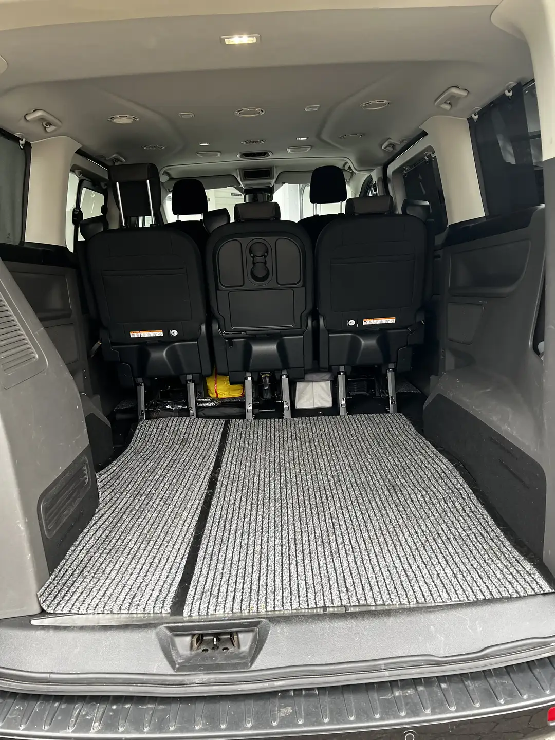 포드 Tourneo Custom 2.0 TDCi 2020 블랙 사진 6