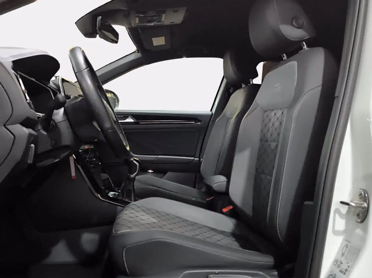 Volkswagen T-Roc 2.0 tdi r-line 115cv 14