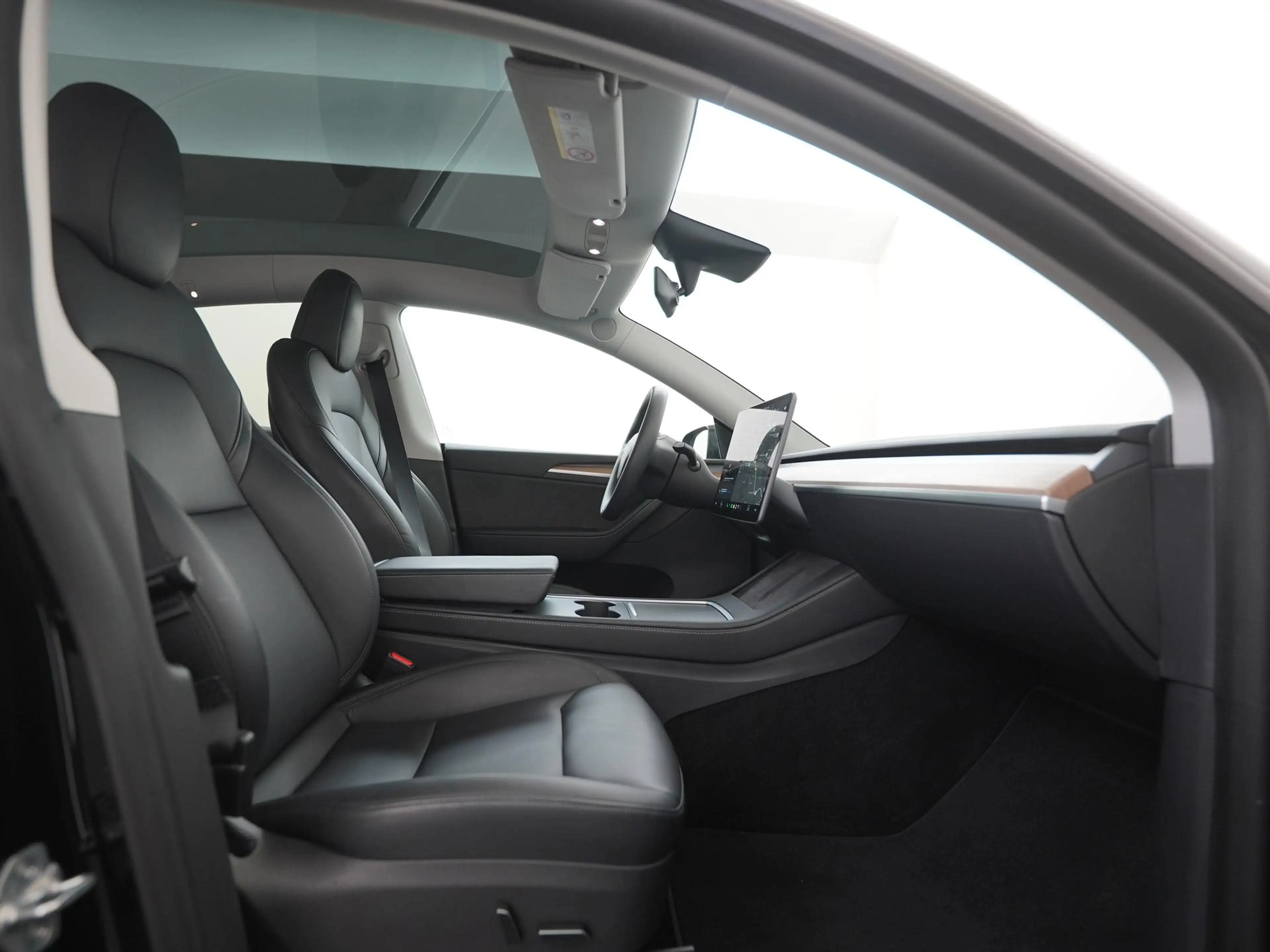 Tesla Model Y RWD 58 kWh | SOH 93% | Panoramadak | Zondag Open! — photo 3