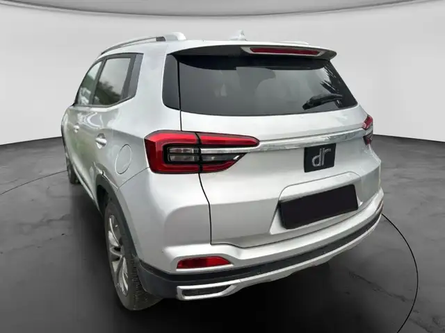 DR Automobiles DR4.0 view 5