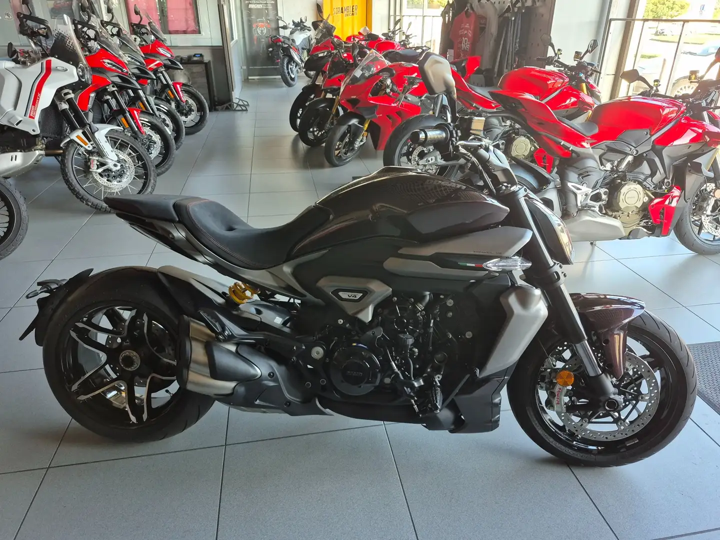 Ducati XDiavel V4 Noir - 1