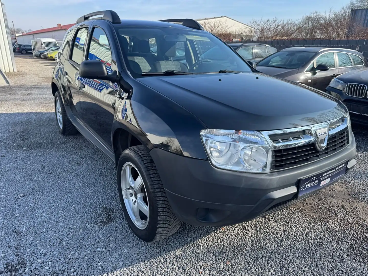 Dacia Duster I Ambiance 4x2 Schwarz - 1
