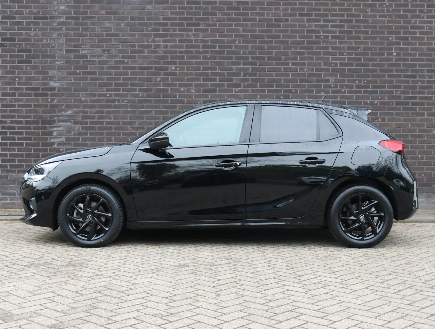 Opel Corsa GS-Line 130pk Automaat | Stoelverwarming | Dodehoe Nero - 2