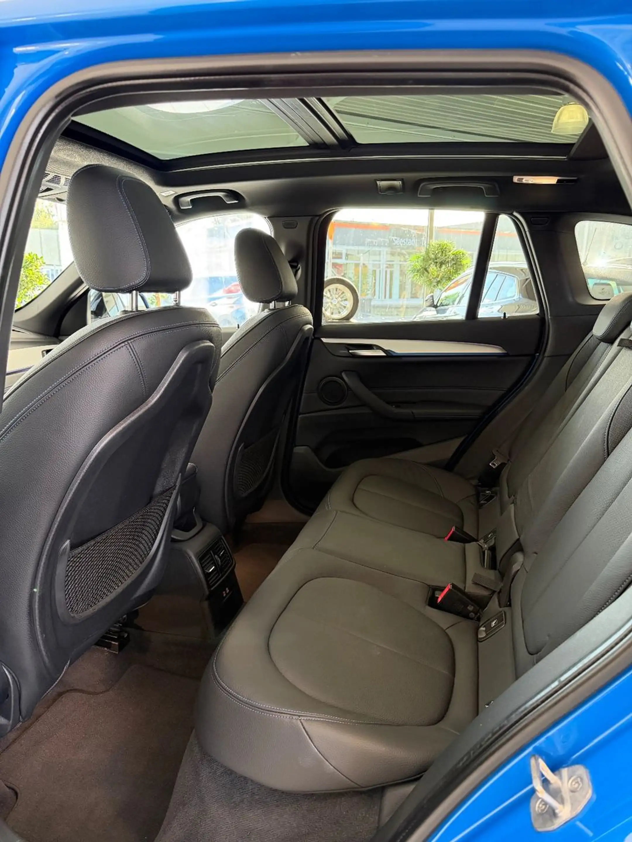 BMW X1 xDrive 25 e M Sport, PANO, LEDER, AHK, HEADUP — photo 11