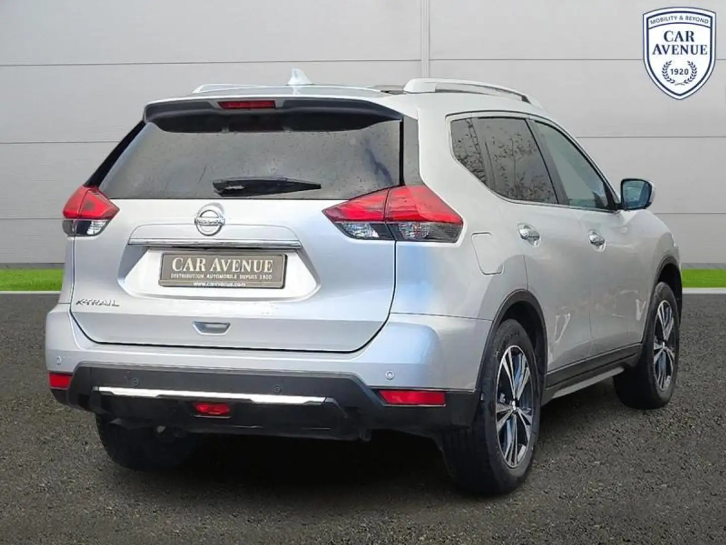 Nissan X-Trail NCONNECTA Grau - 2