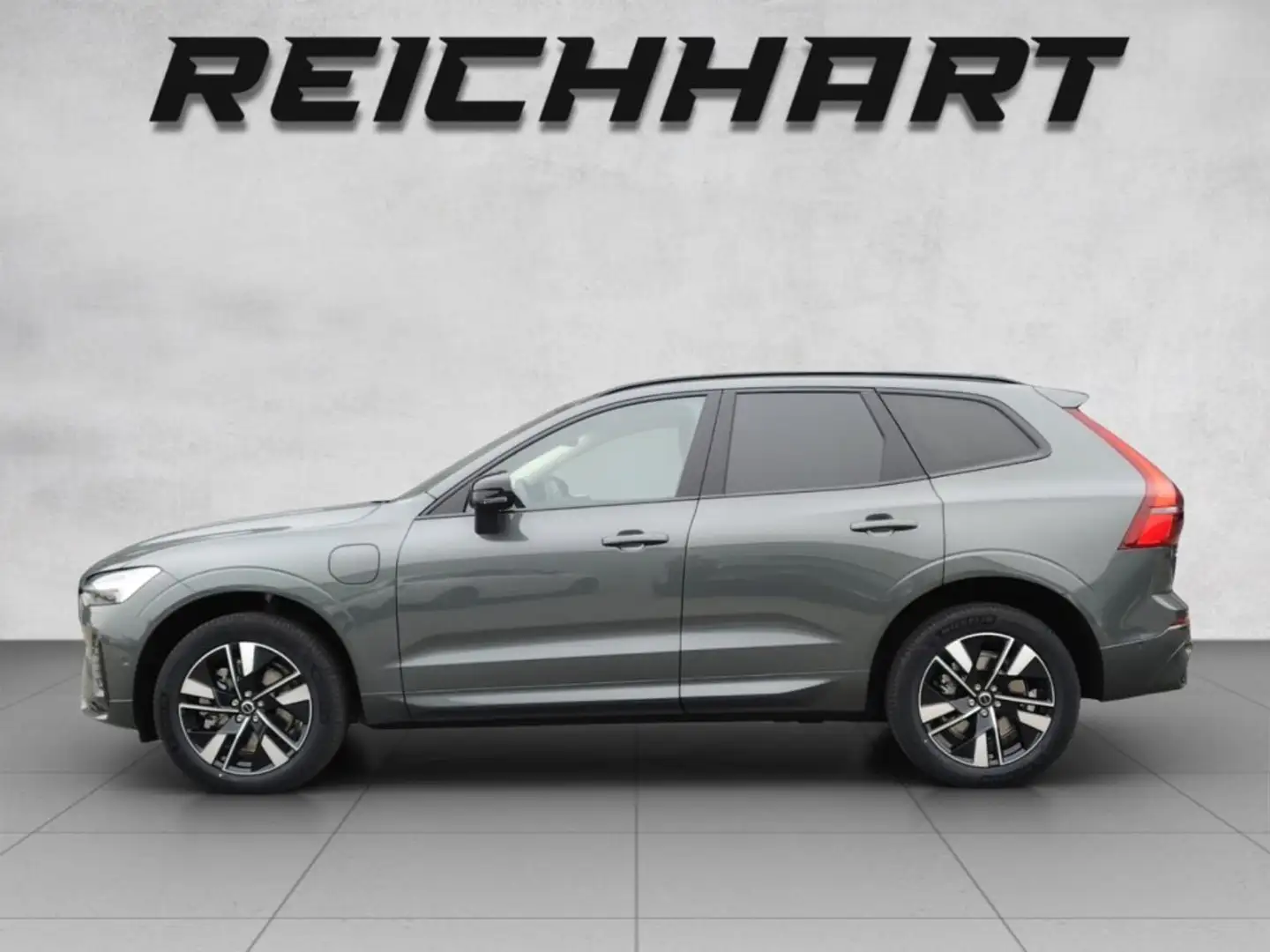 Volvo XC60 Plus, T6 AWD Plug-in Hybrid, Elektrisch/Benzin, Dark Grün - 2