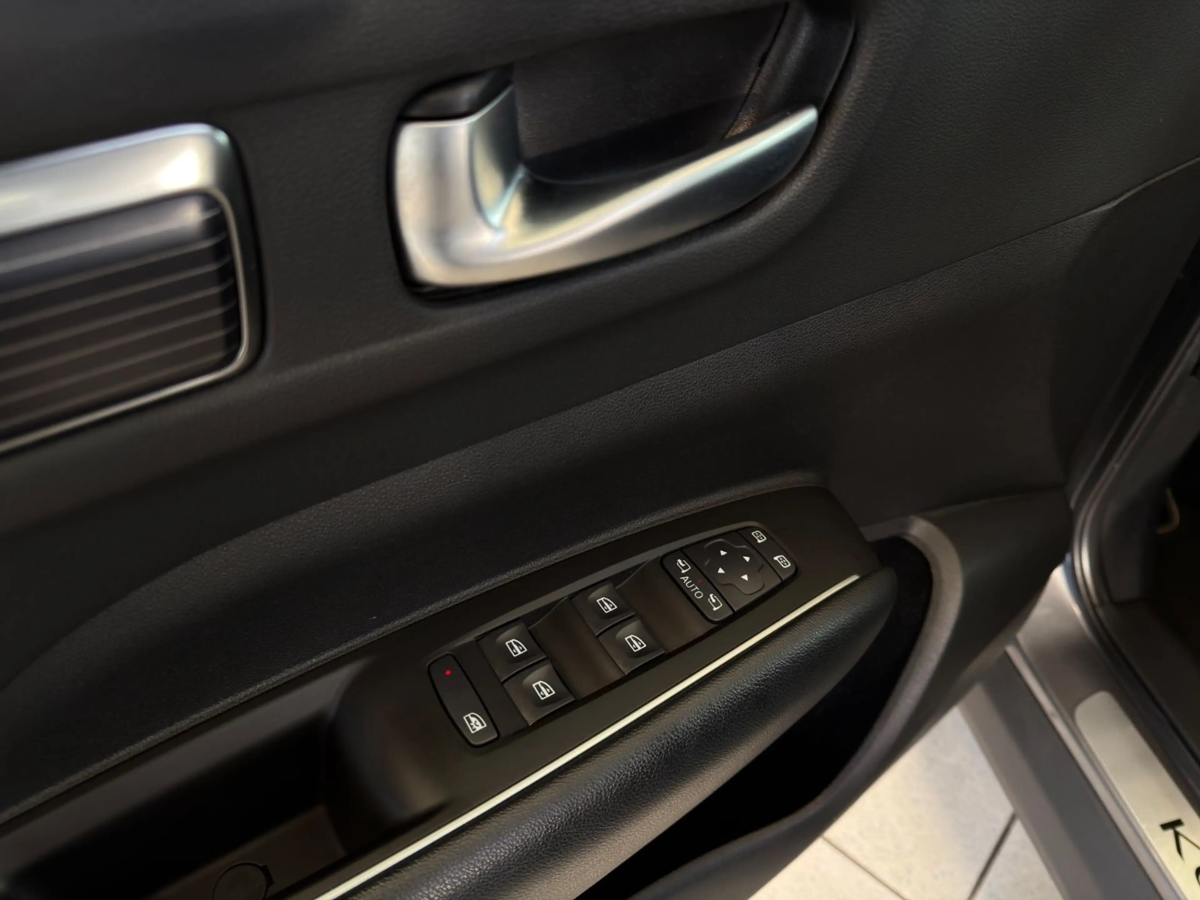 Renault Koleos Intens 1.3 TCe 160/1Hd/R-Cam/Spur/2-Zone — photo 15