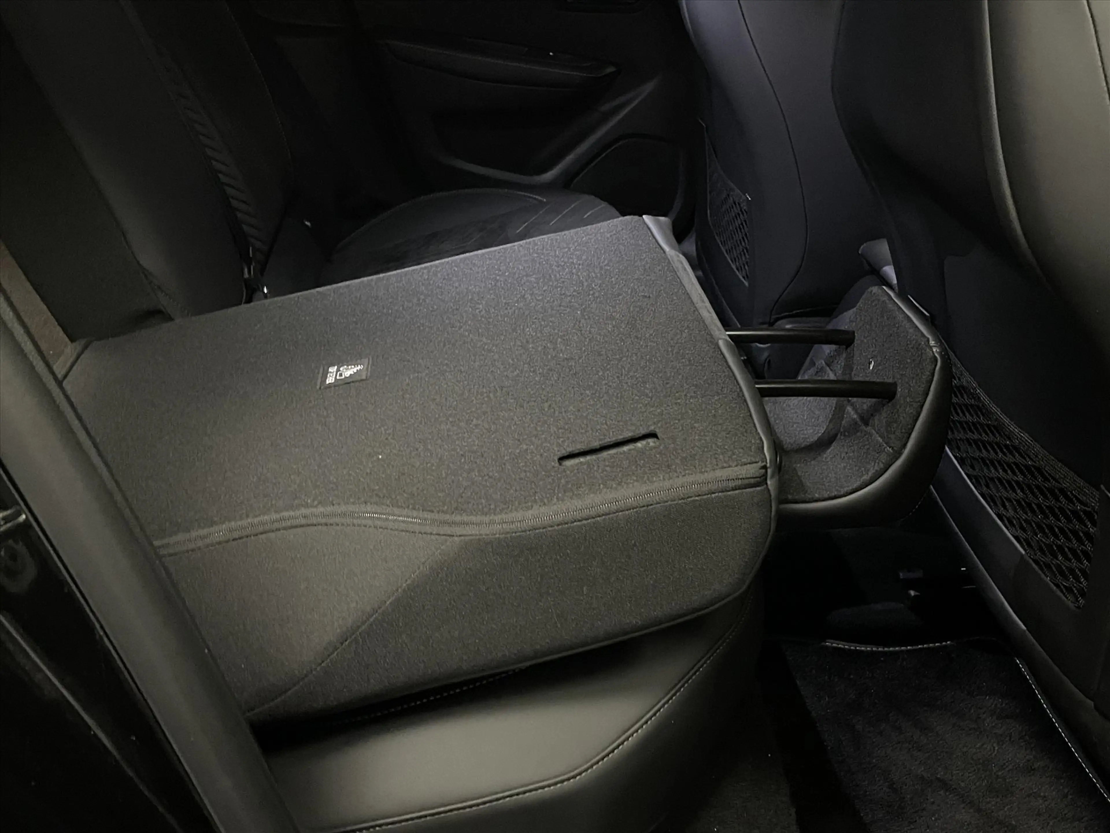 Peugeot e-208 GT PACK EV 50kWh 156pk SOH 96% Alcantara massage — photo 22