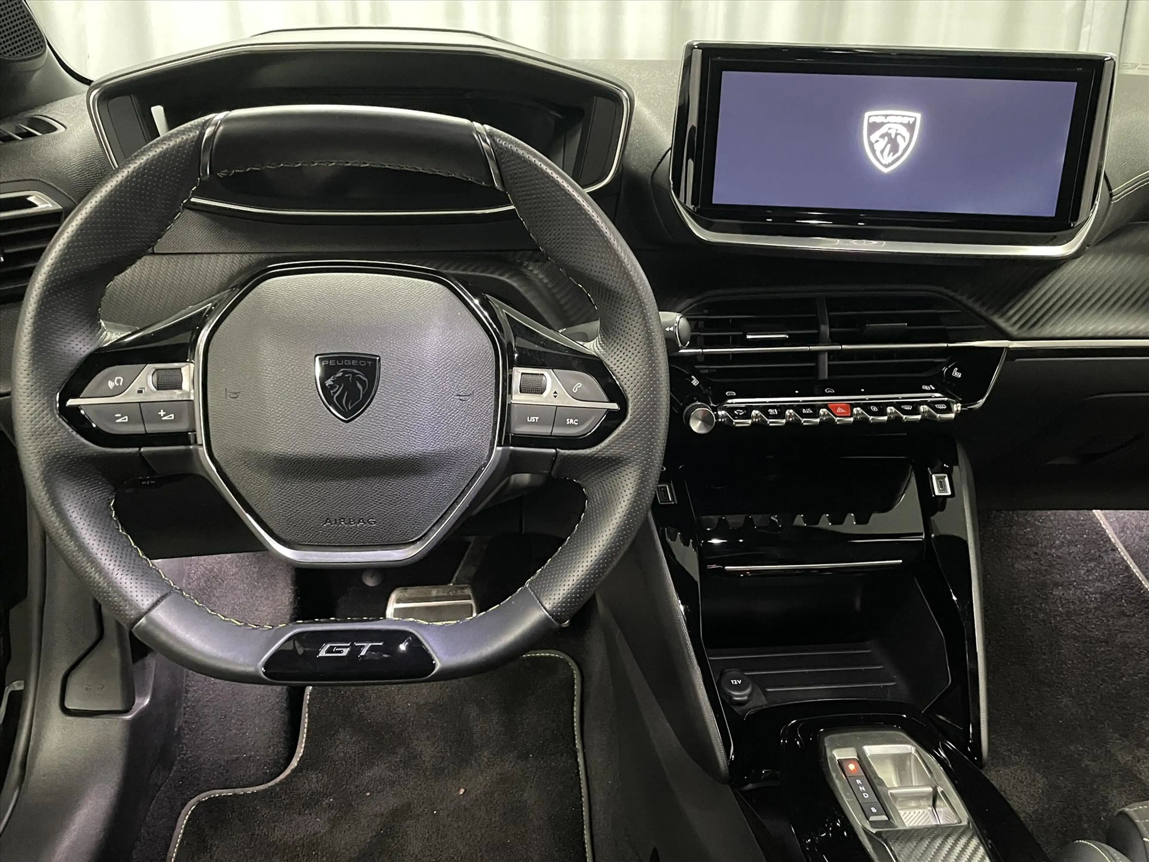 Peugeot e-208 GT PACK EV 50kWh 156pk SOH 96% Alcantara massage — photo 27