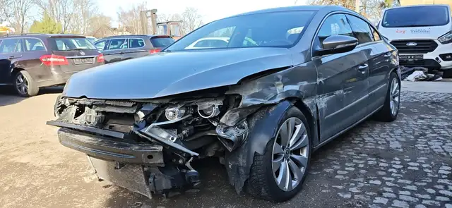 Volkswagen CC 1.4 16V TSI Startet und fährt Airbags Ok
