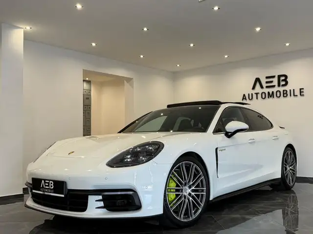 Porsche Panamera 2.9 4 E-Hybrid**BOSE**PANO**SOFT-CLOSE**SHZ**LH** Ansicht 3