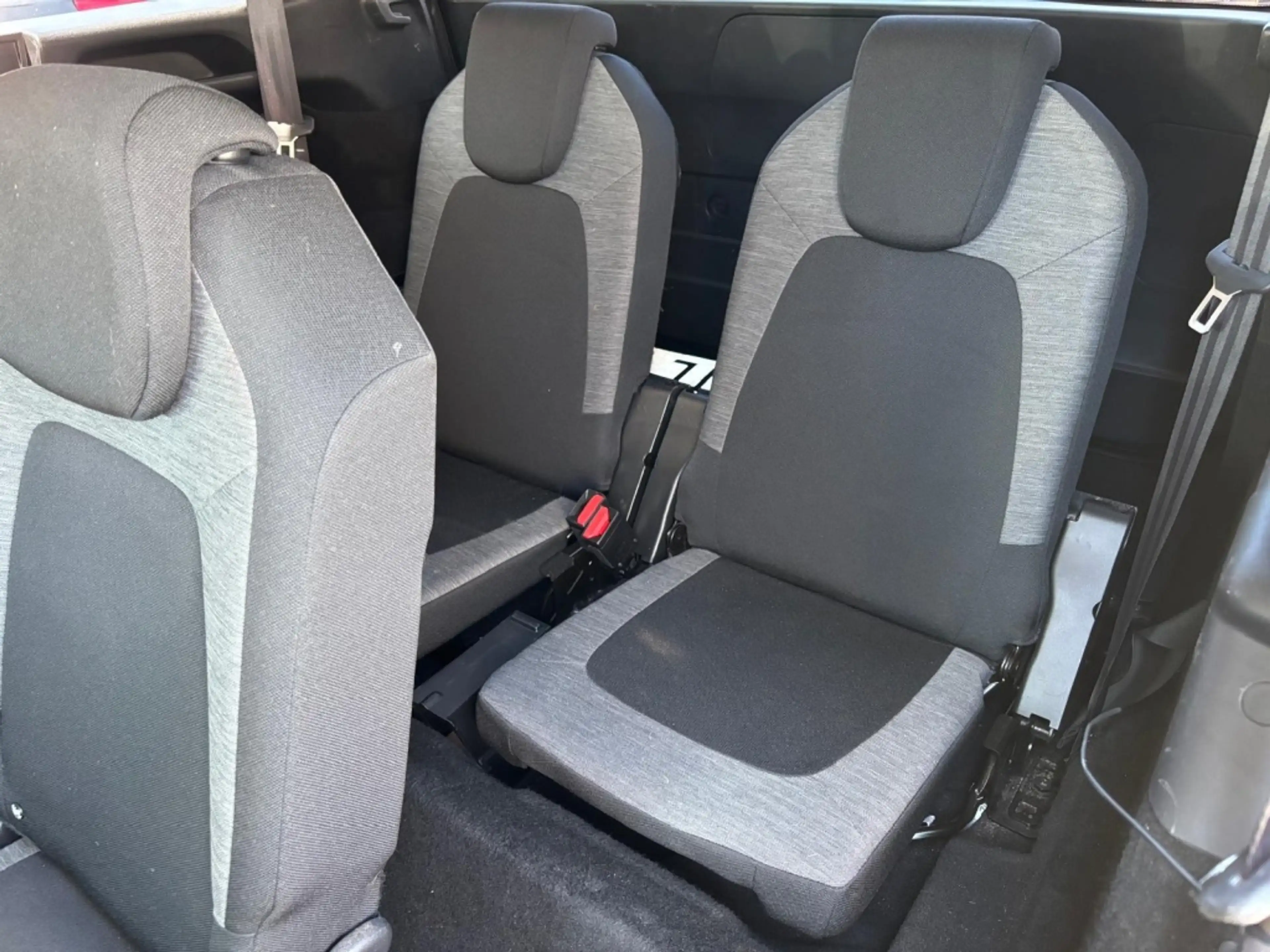Citroen Grand C4 Picasso 1.2 Benzine 7-Persoons 2016 Trekhaak Nieuwe Distri — photo 14