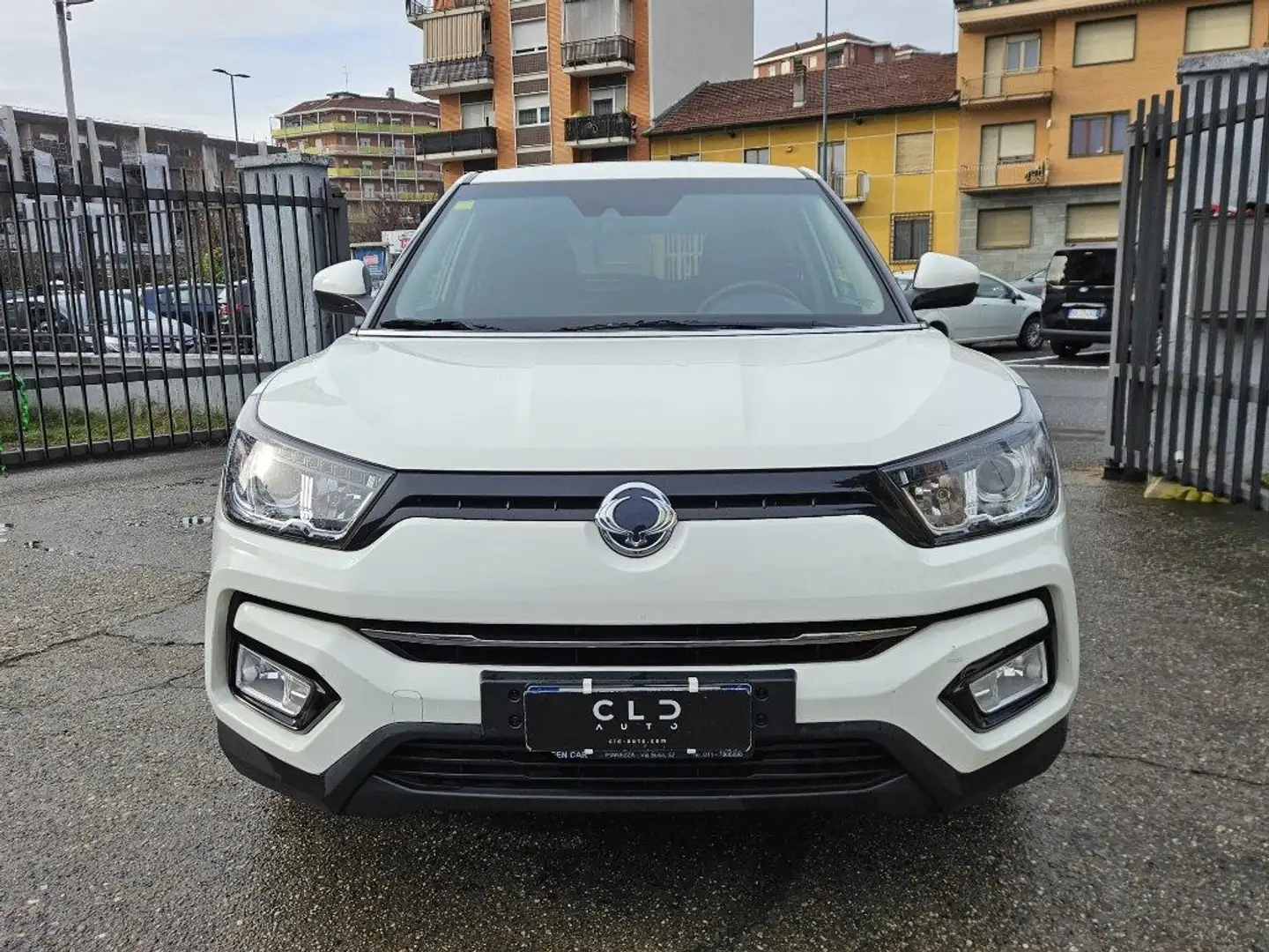 SsangYong Tivoli 1.6 2WD Bi-fuel GPL Bianco - 2