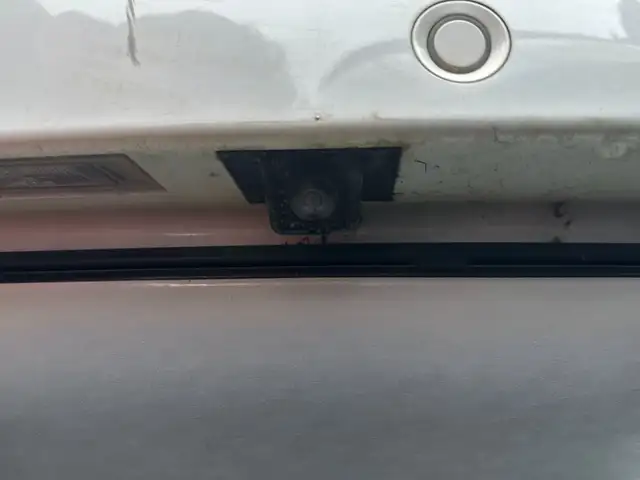 MG ZS view 4