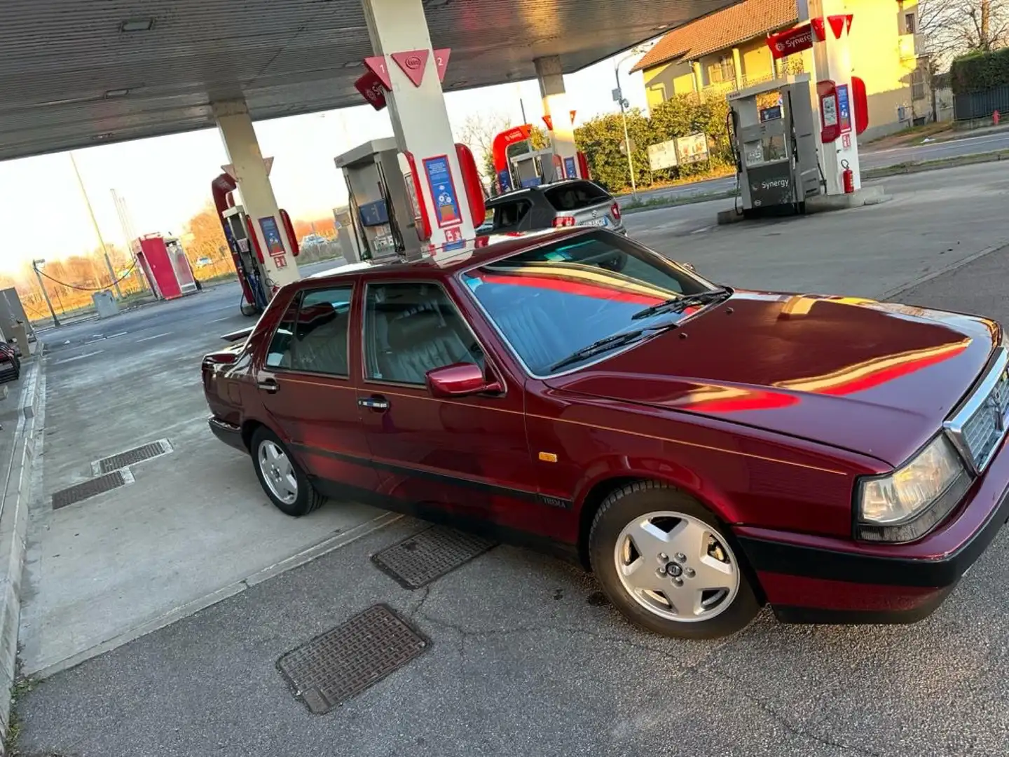 Lancia Thema 3.0 8.32 FL cat. Červená - 1