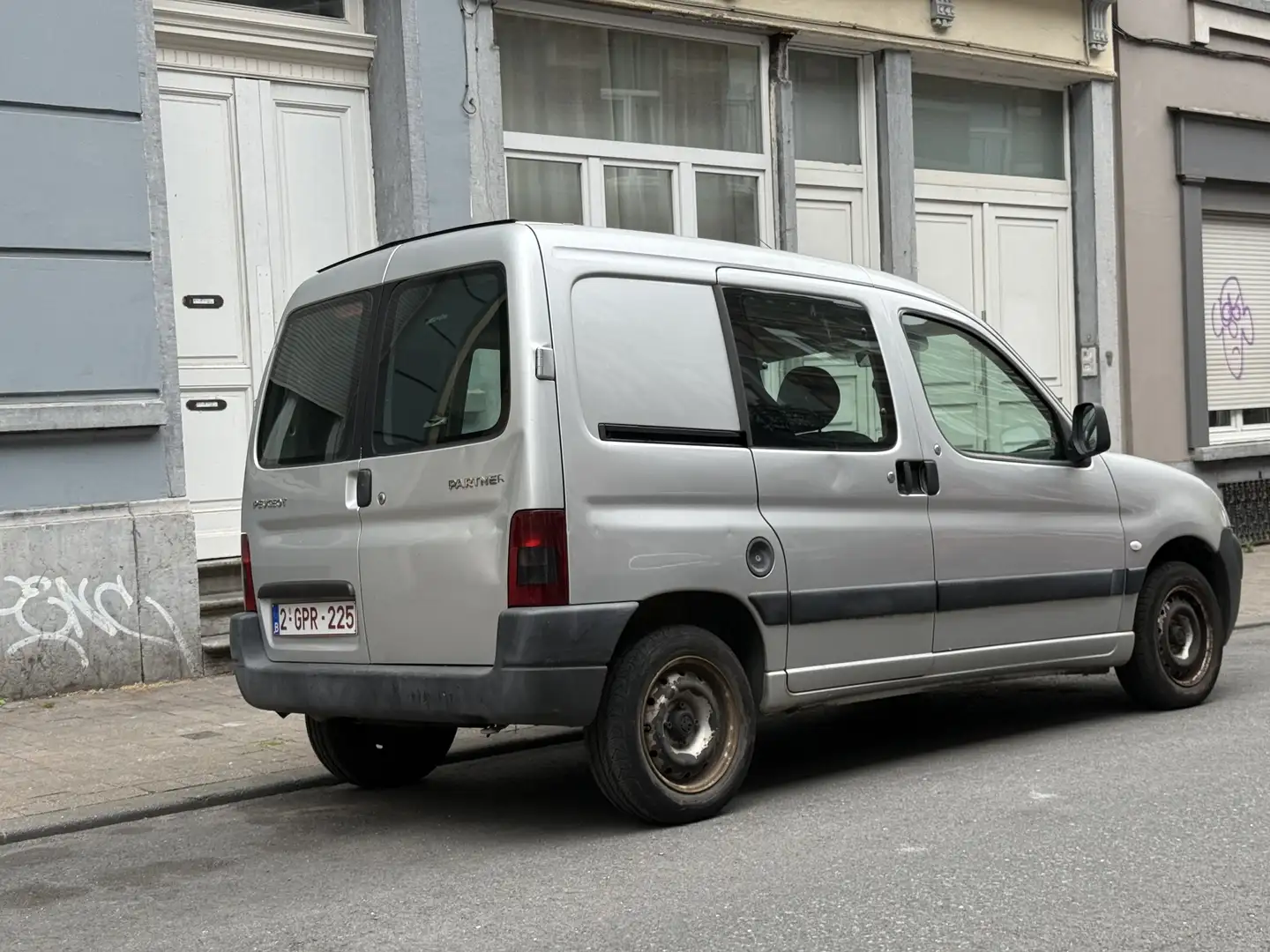 Peugeot Partner lichtevracht / utilitaire. GOED CONDITION - 1
