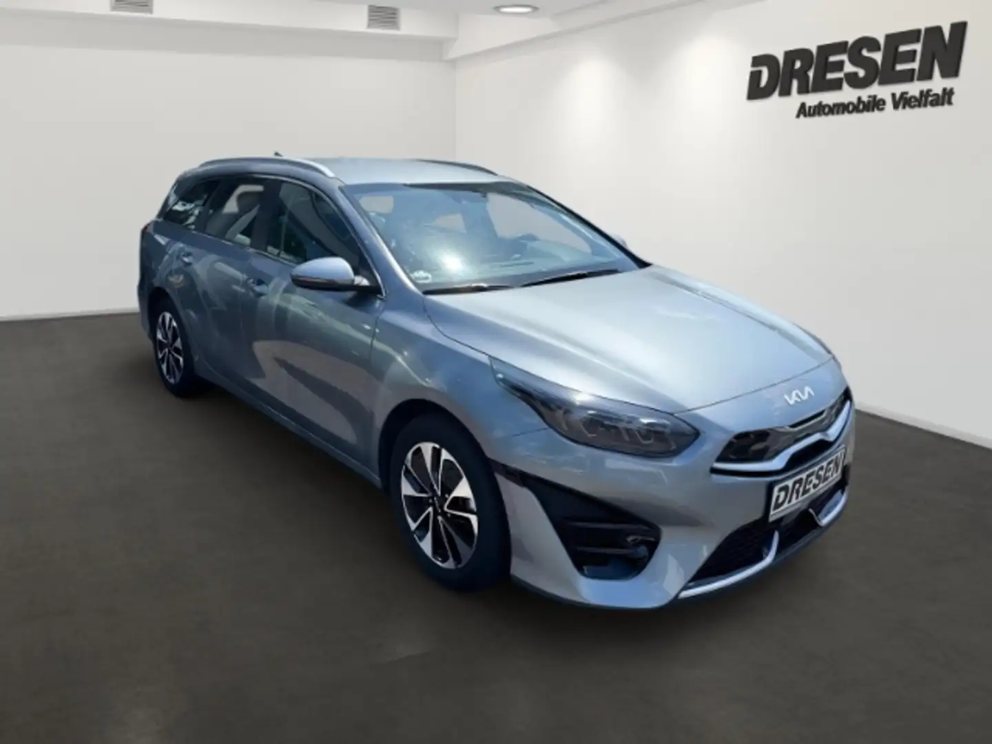 Kia Ceed SW / cee'd SW SPIRIT PHEV 1.6 DCT6 NAVI,DAB,KLIMA,SITZHZG,LENKRA Silber - 2