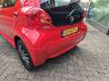 Toyota Aygo 1.0-12V | 1E EIGENAAR | 12MND GARANTIE | LAGE KM | Rood - thumbnail 14