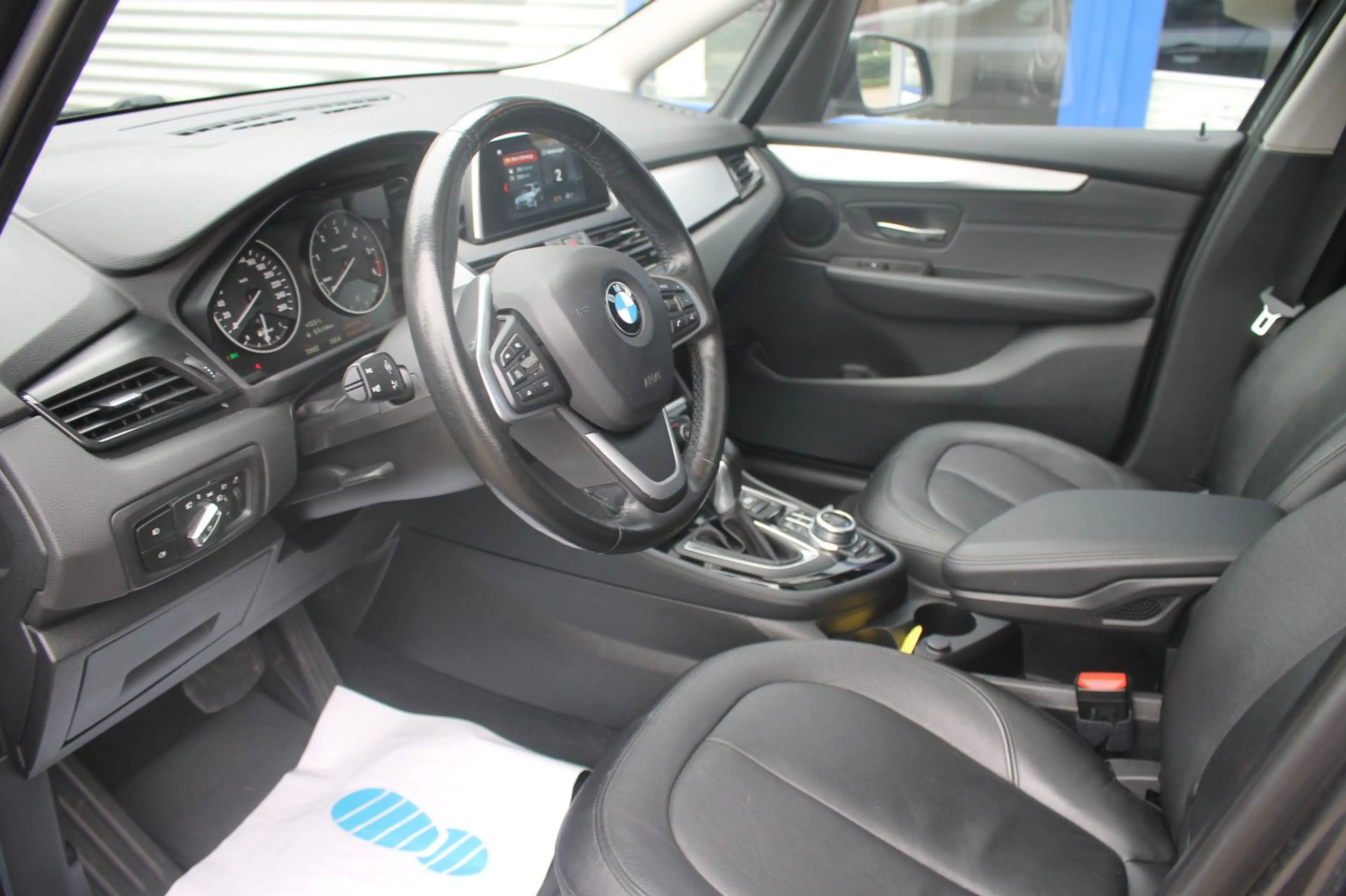 BMW 220 7Sitzer/Leder/Panorama/AHK — photo 10