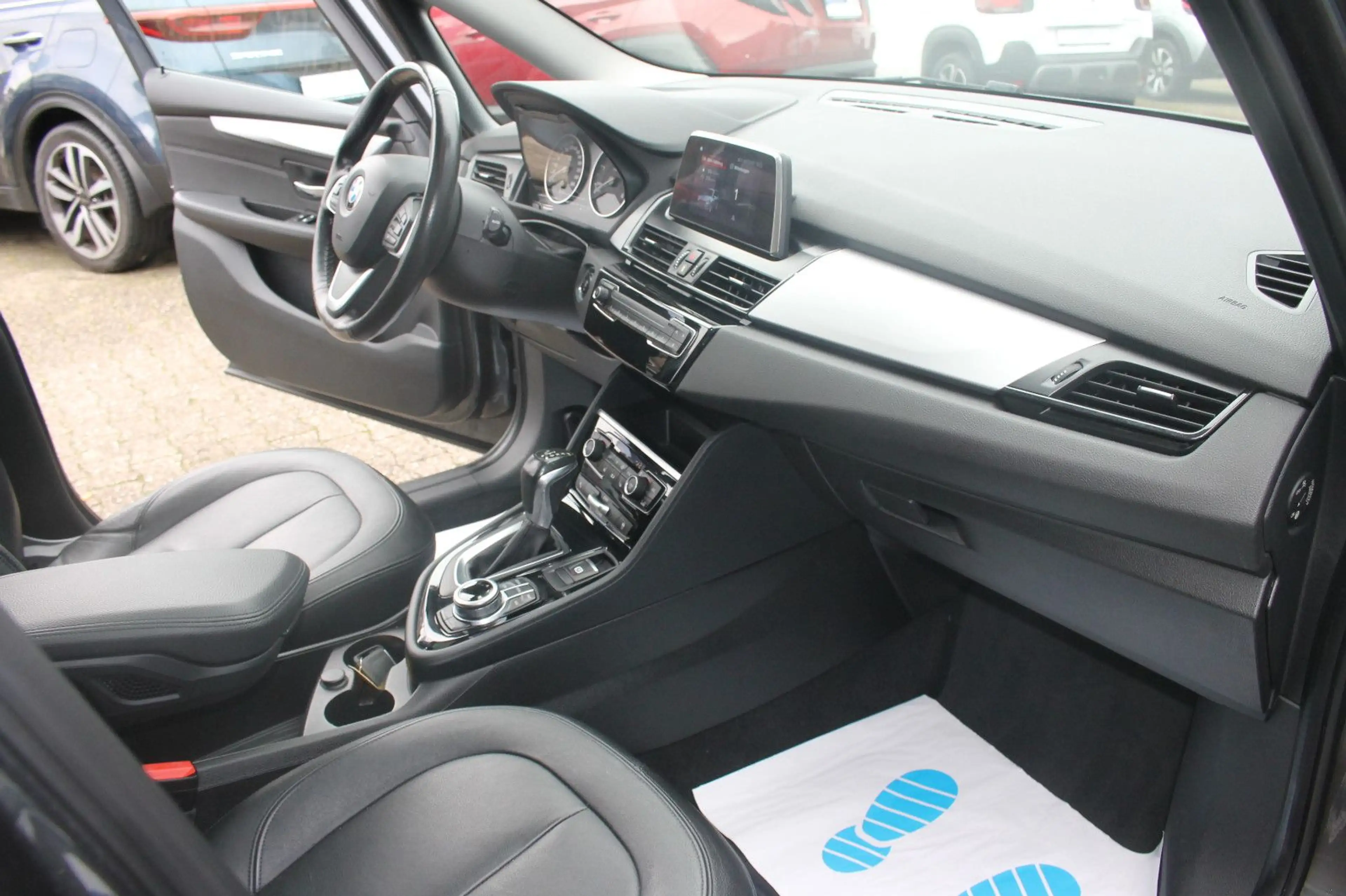 BMW 220 7Sitzer/Leder/Panorama/AHK — photo 15