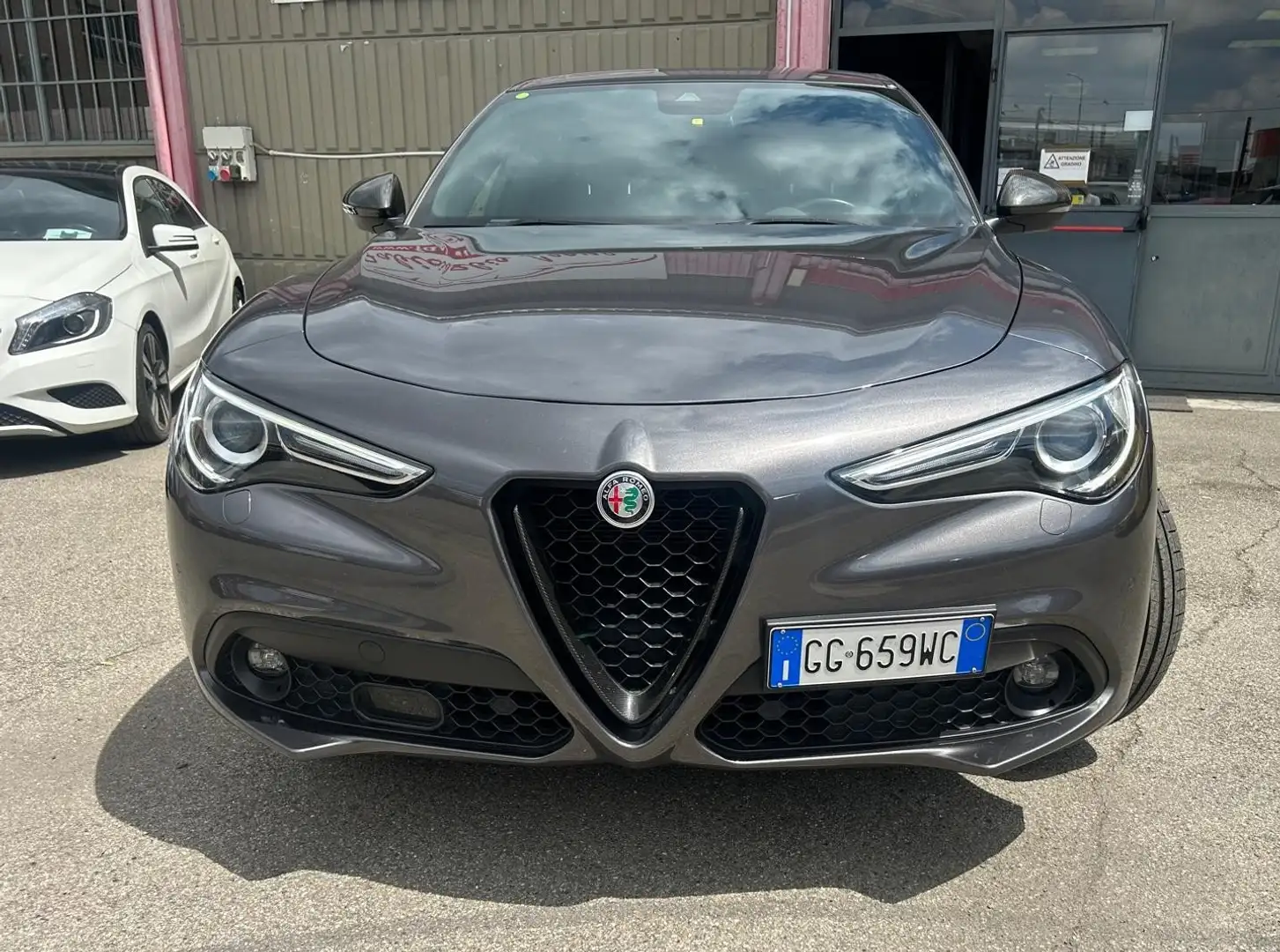 Alfa Romeo Stelvio Stelvio 2.2 t Veloce Q4 210cv auto LEG DESCRIZIONE Gris - 2