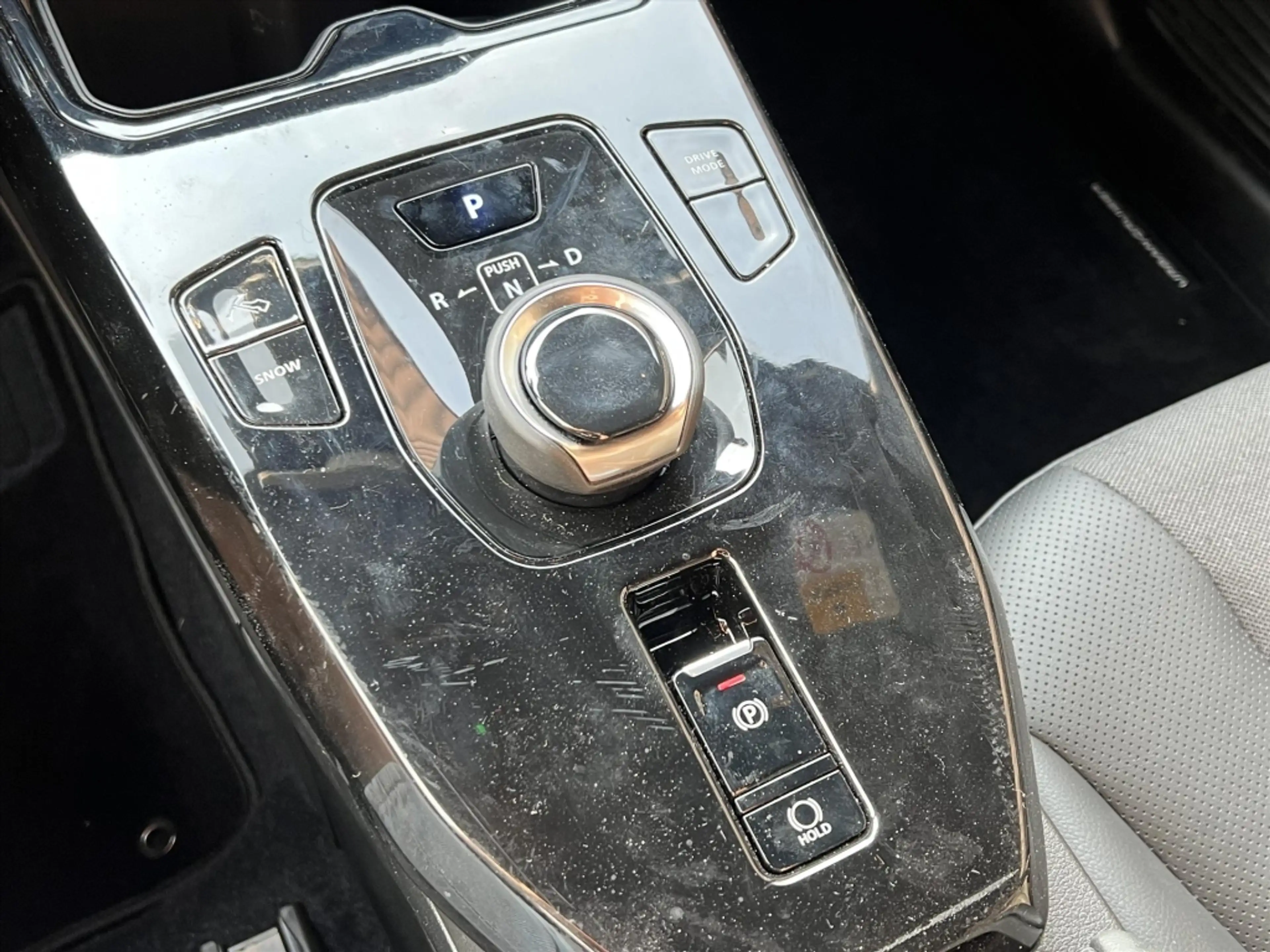 Toyota Urban Cruiser 61,1 kWh 174pk Executive | JBL, Stoel- Stuurverwar — photo 24