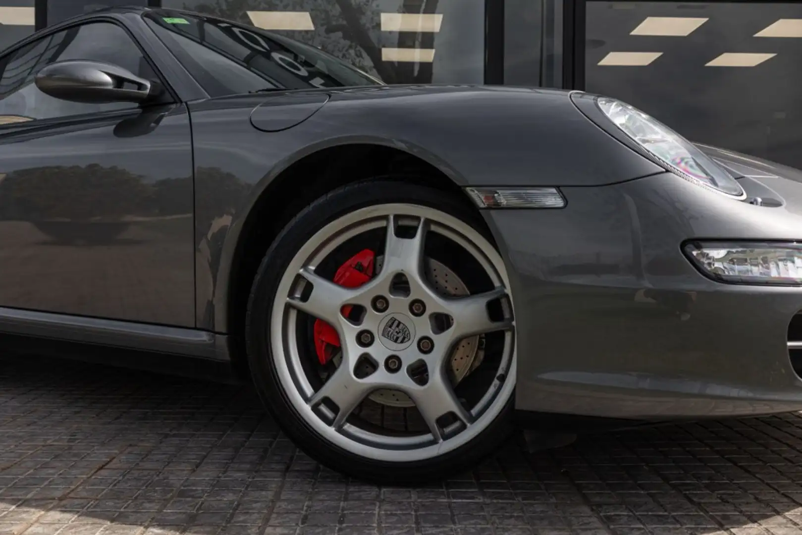 Porsche 911 Carrera 4S Coupé Tiptronic Grey - 2