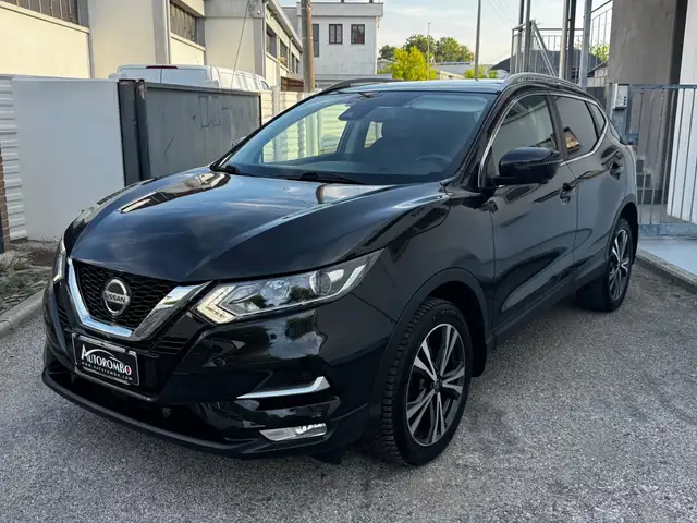 Nissan Qashqai 1.3 dig-t N-Connecta 140cv