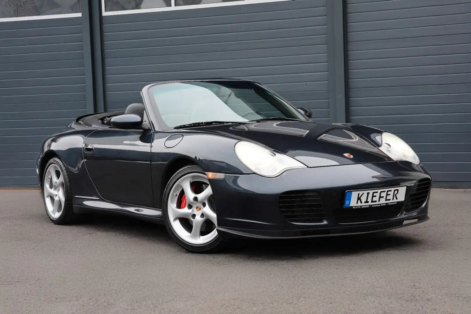 Porsche 996 Carrera 4S Cabrio/BOSE/SHZ/Sportluftfilter Noir - 1