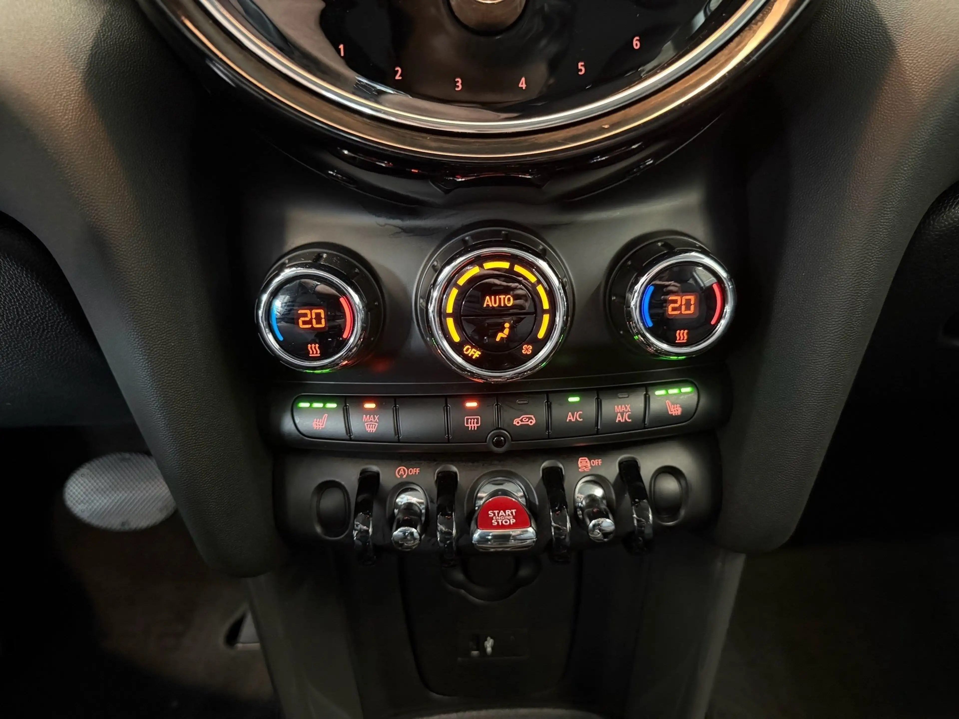 MINI One 3-Türer LED PDC Navi Shz. Tempomat 16" LMR — photo 10