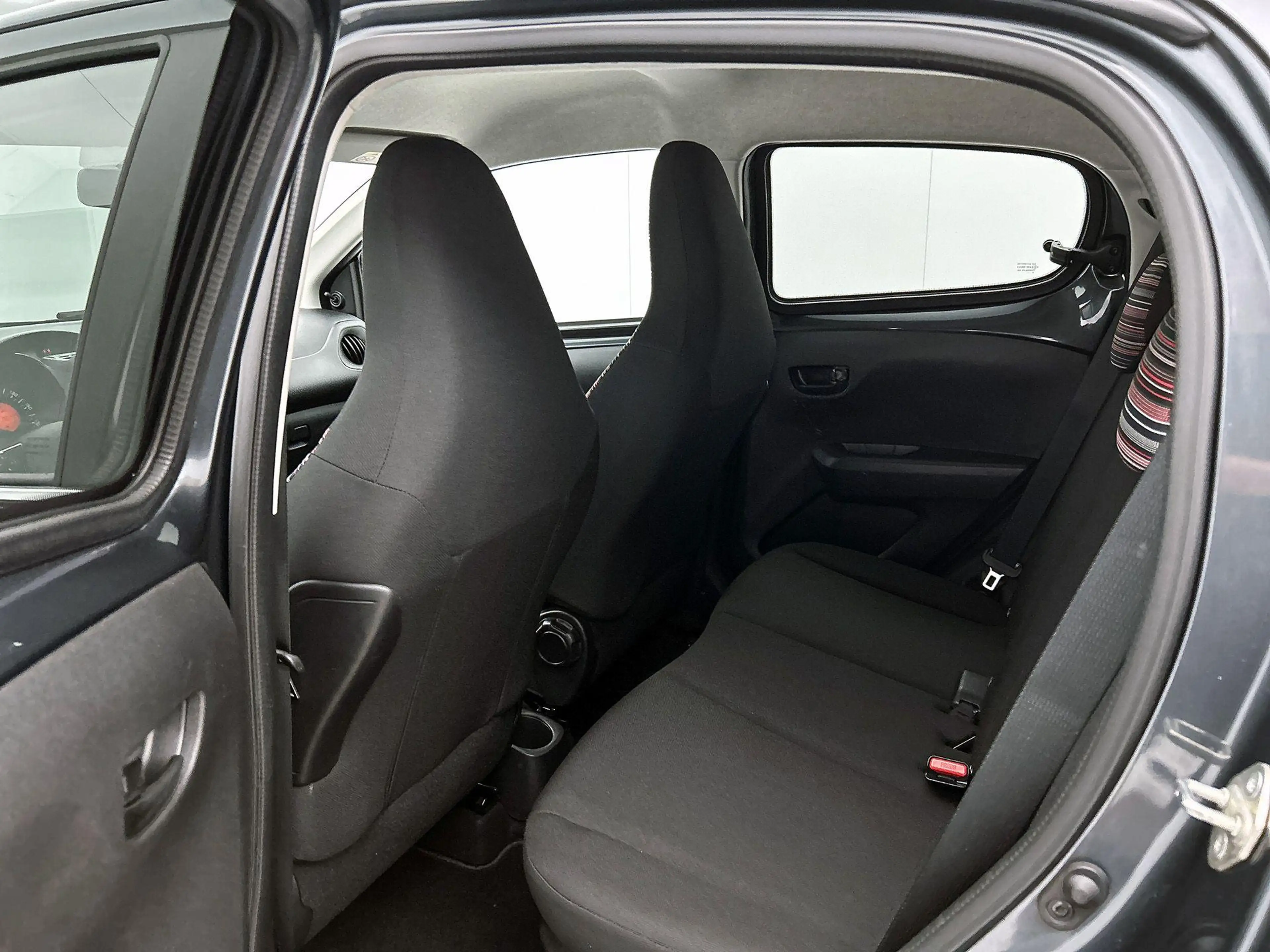 Citroen C1 1.0 VTi Feel 72 PK | Airco | Camera | Privacy glas — photo 13