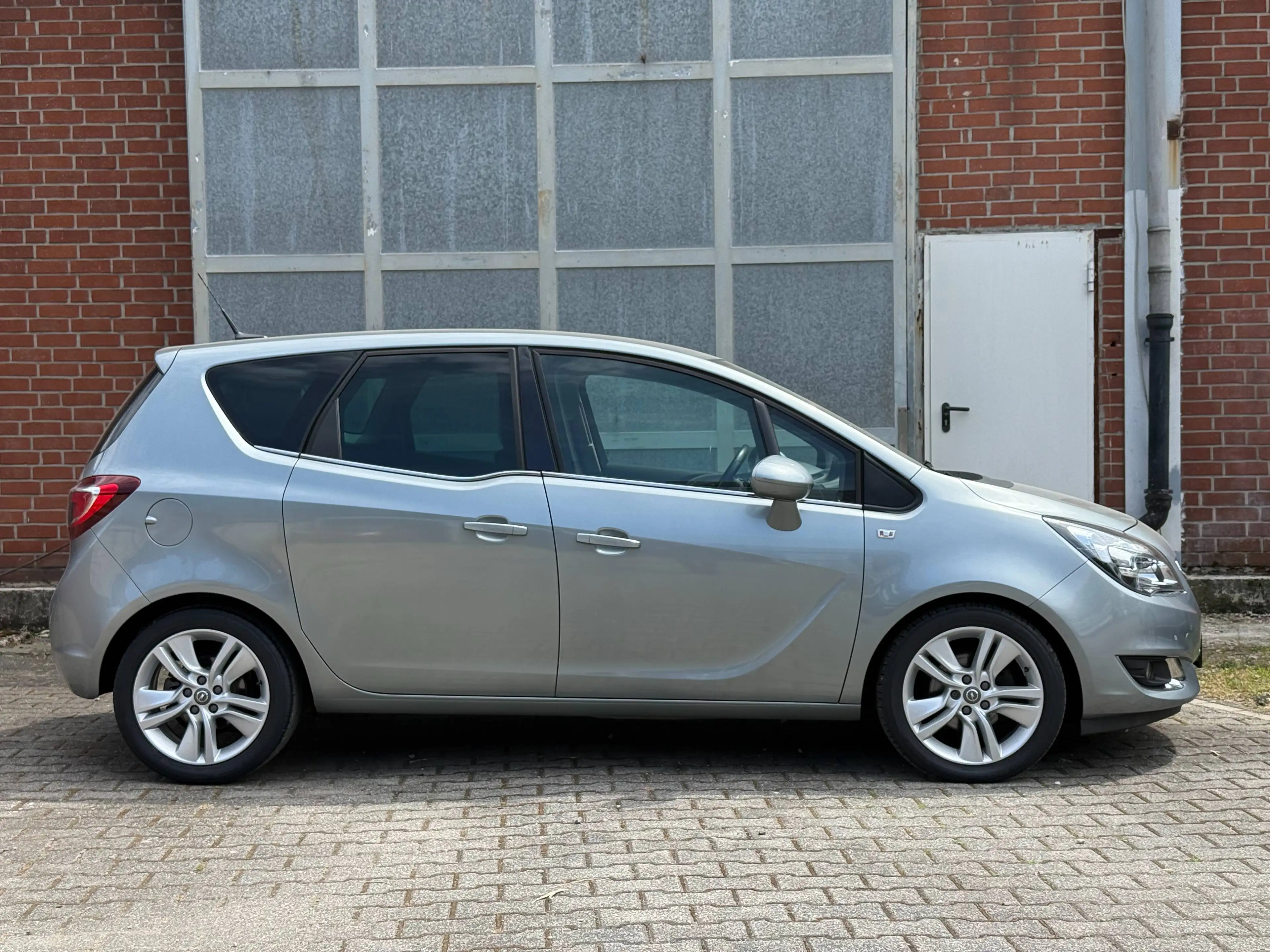 Opel Meriva Innovation — photo 8