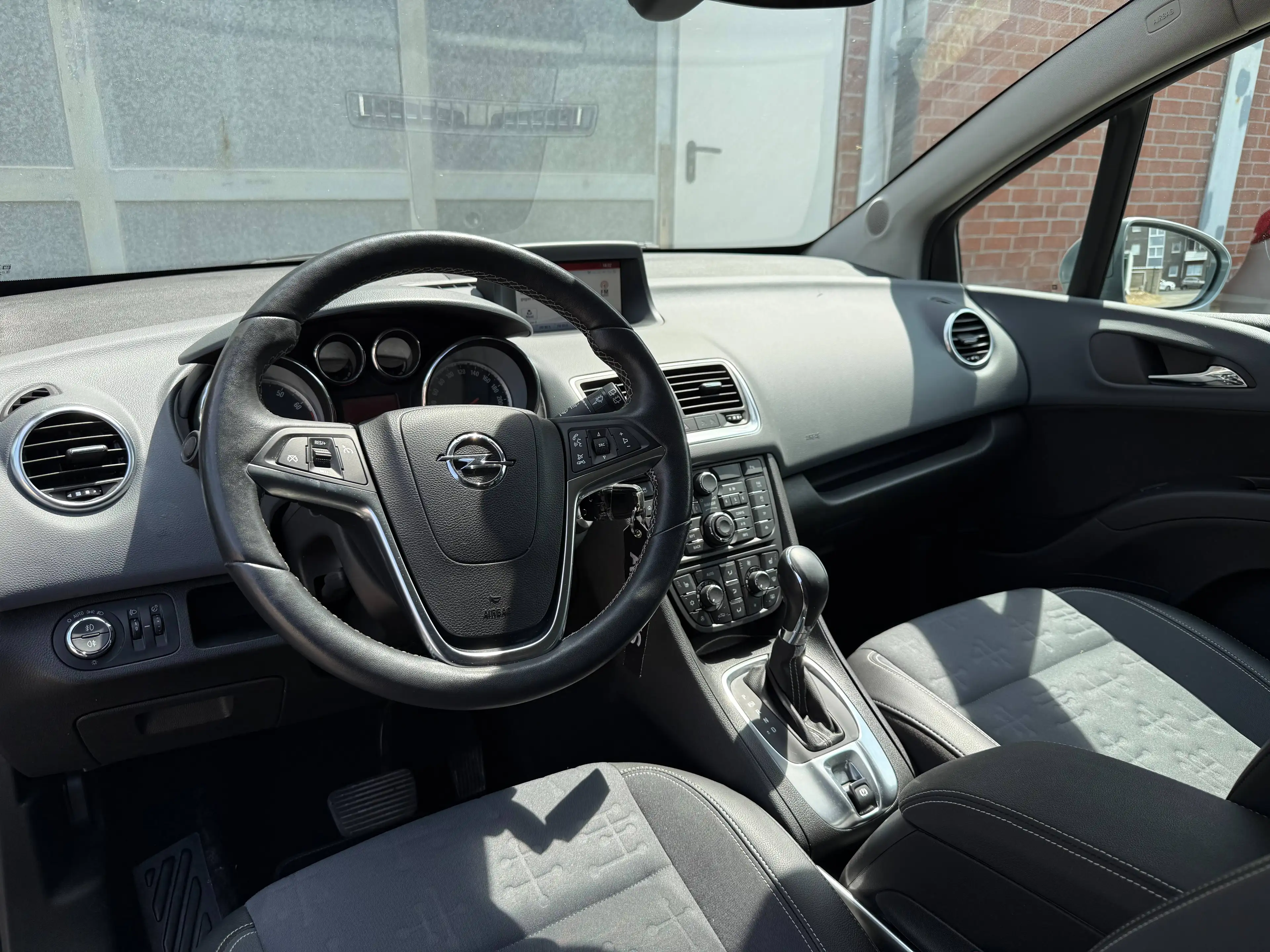 Opel Meriva Innovation — photo 10