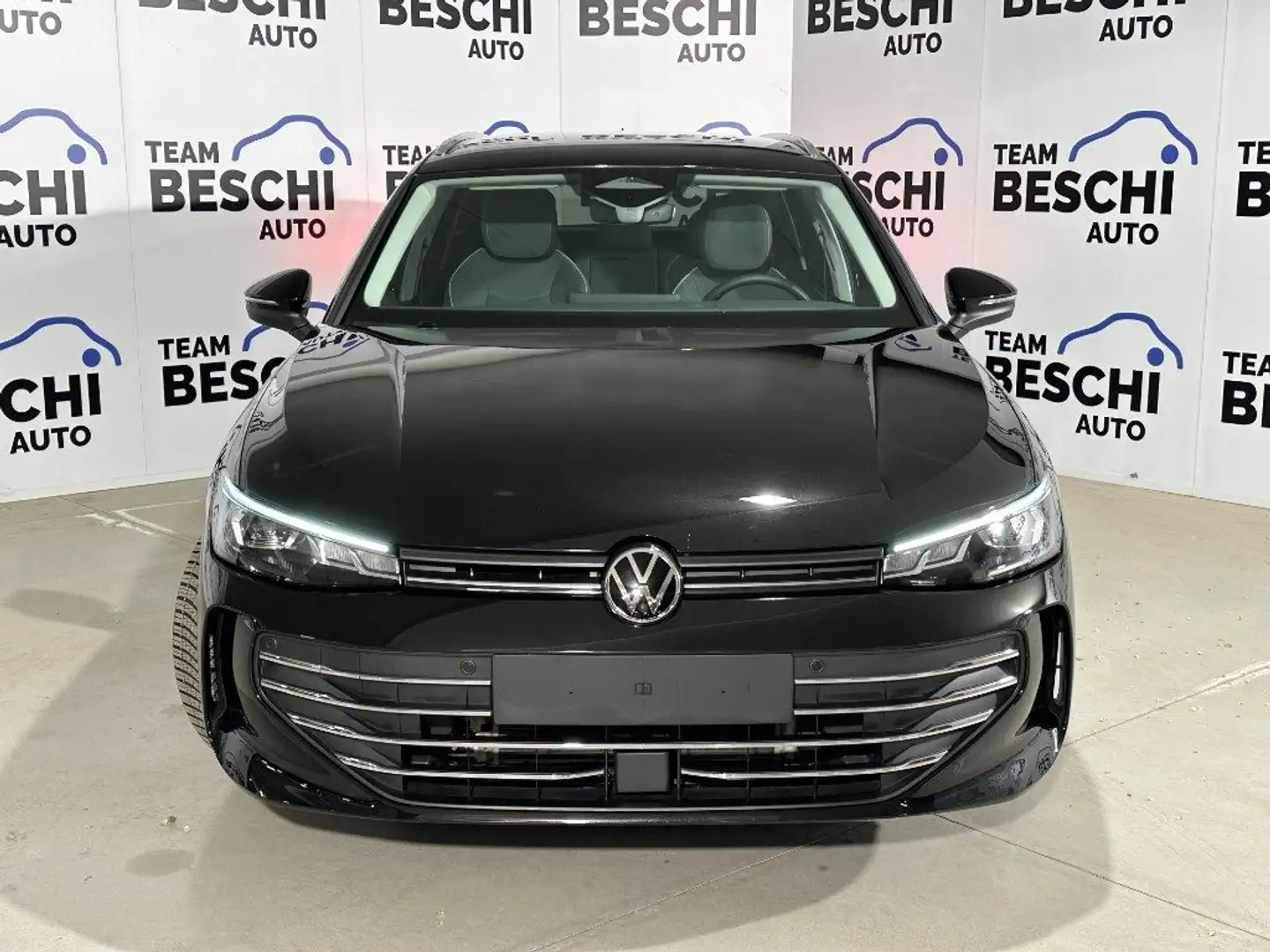 Volkswagen Passat Variant 2.0 TDI 150 CV  DSG Business Nero - 2