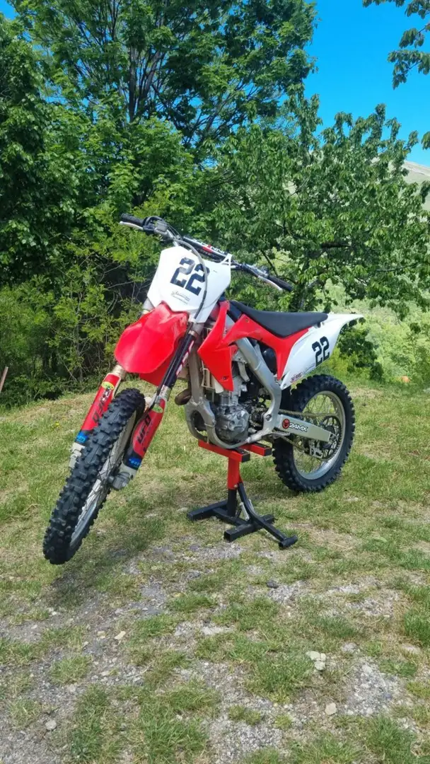 Honda CRF 250 R Czerwony - 1