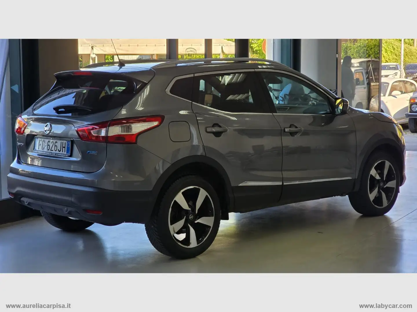 Nissan Qashqai 1.5 dCi Tekna Grigio - 2