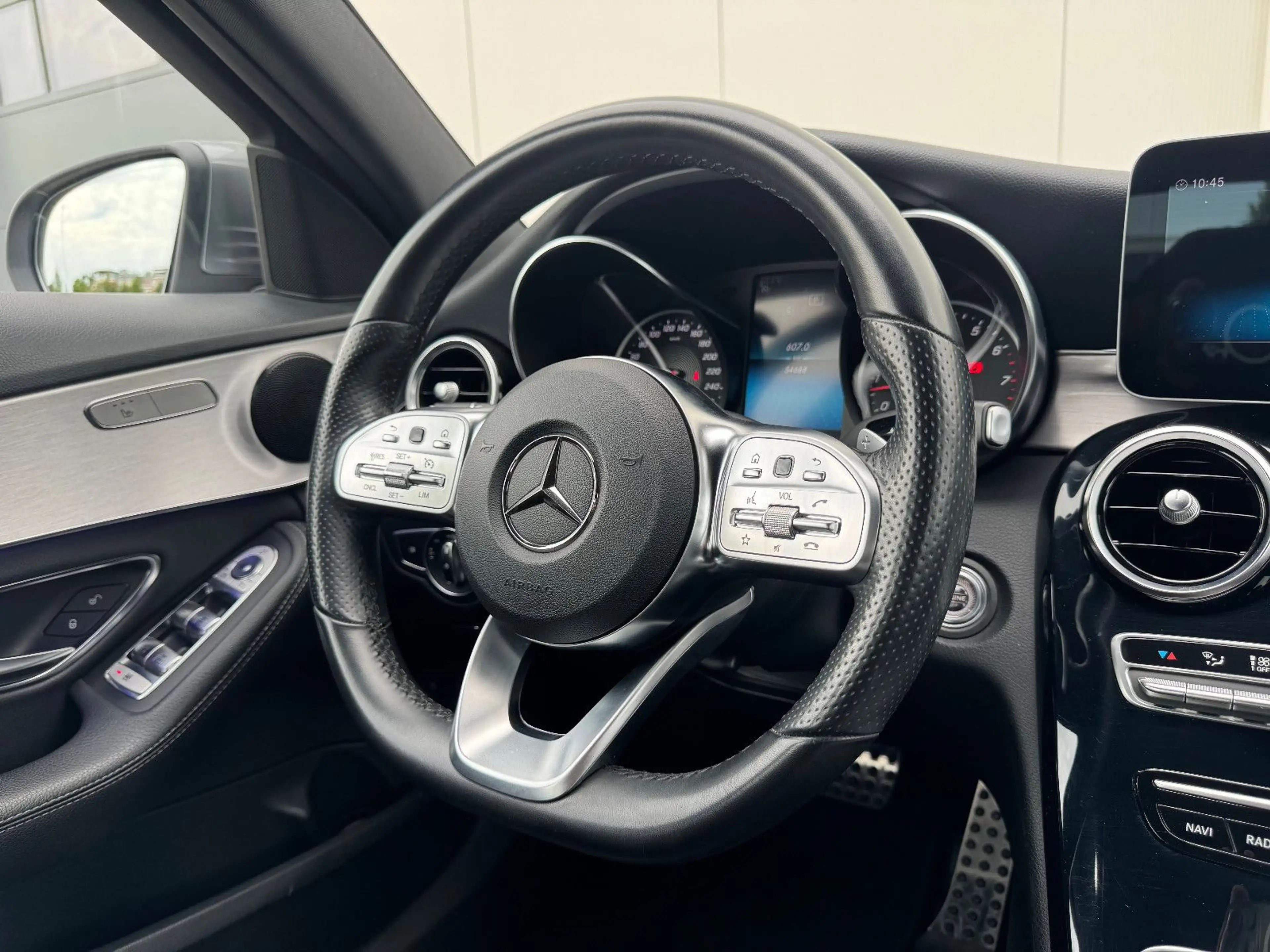 Mercedes-Benz C 180 CGI LIMO AMG-LINE LED MULTIBEAM AHK TOP — photo 14