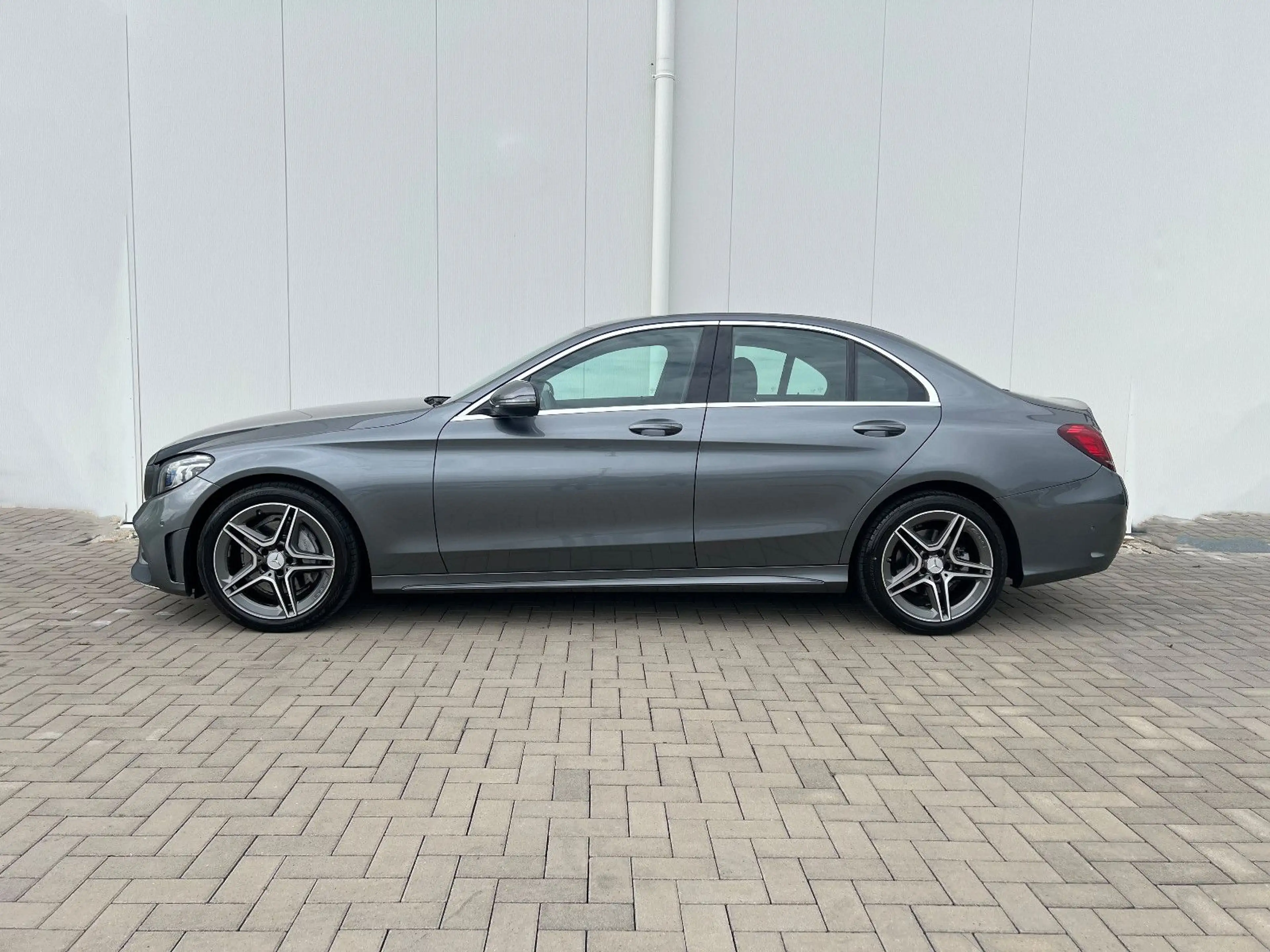 Mercedes-Benz C 180 CGI LIMO AMG-LINE LED MULTIBEAM AHK TOP — photo 9
