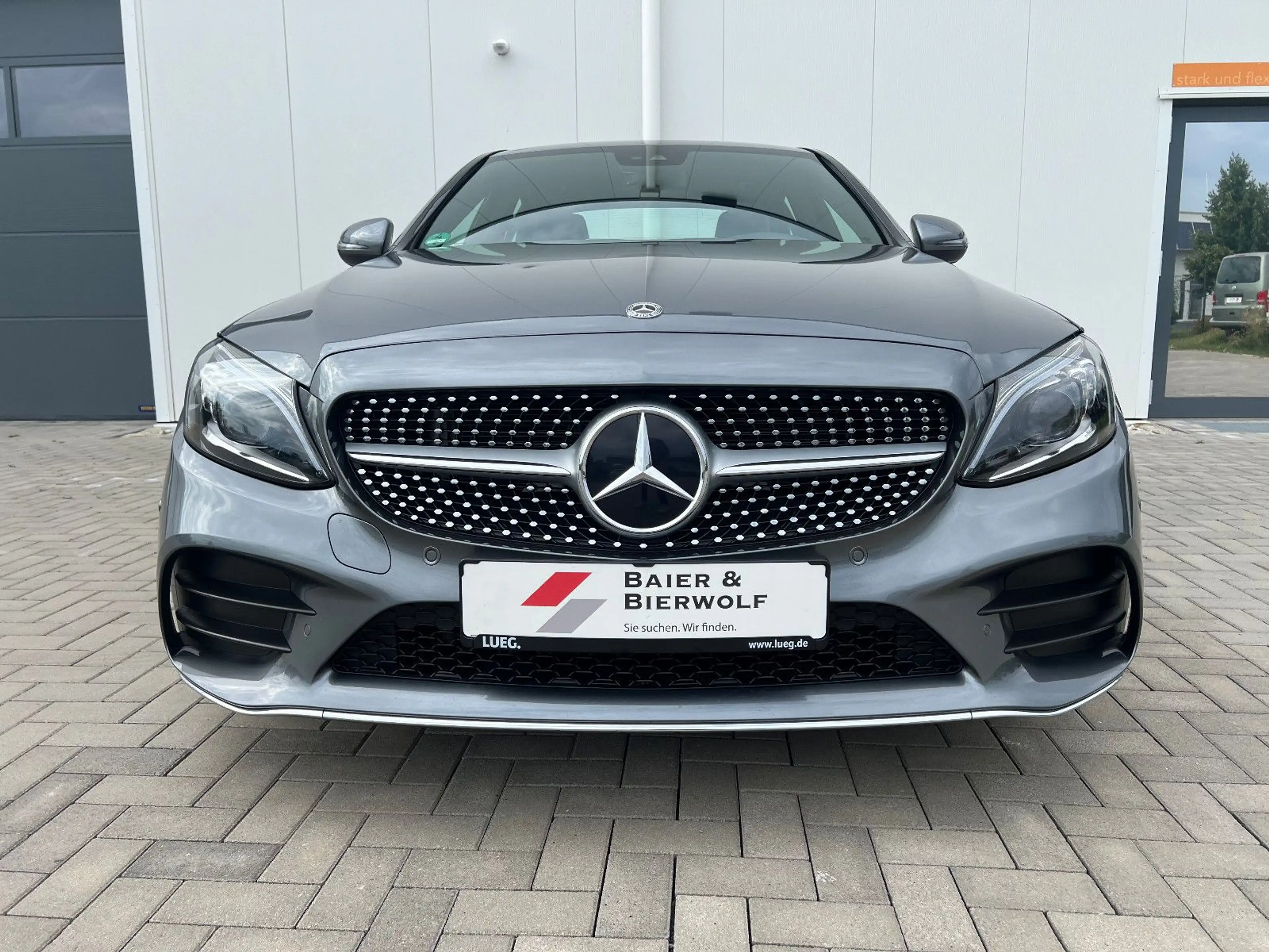 Mercedes-Benz C 180 CGI LIMO AMG-LINE LED MULTIBEAM AHK TOP — photo 3