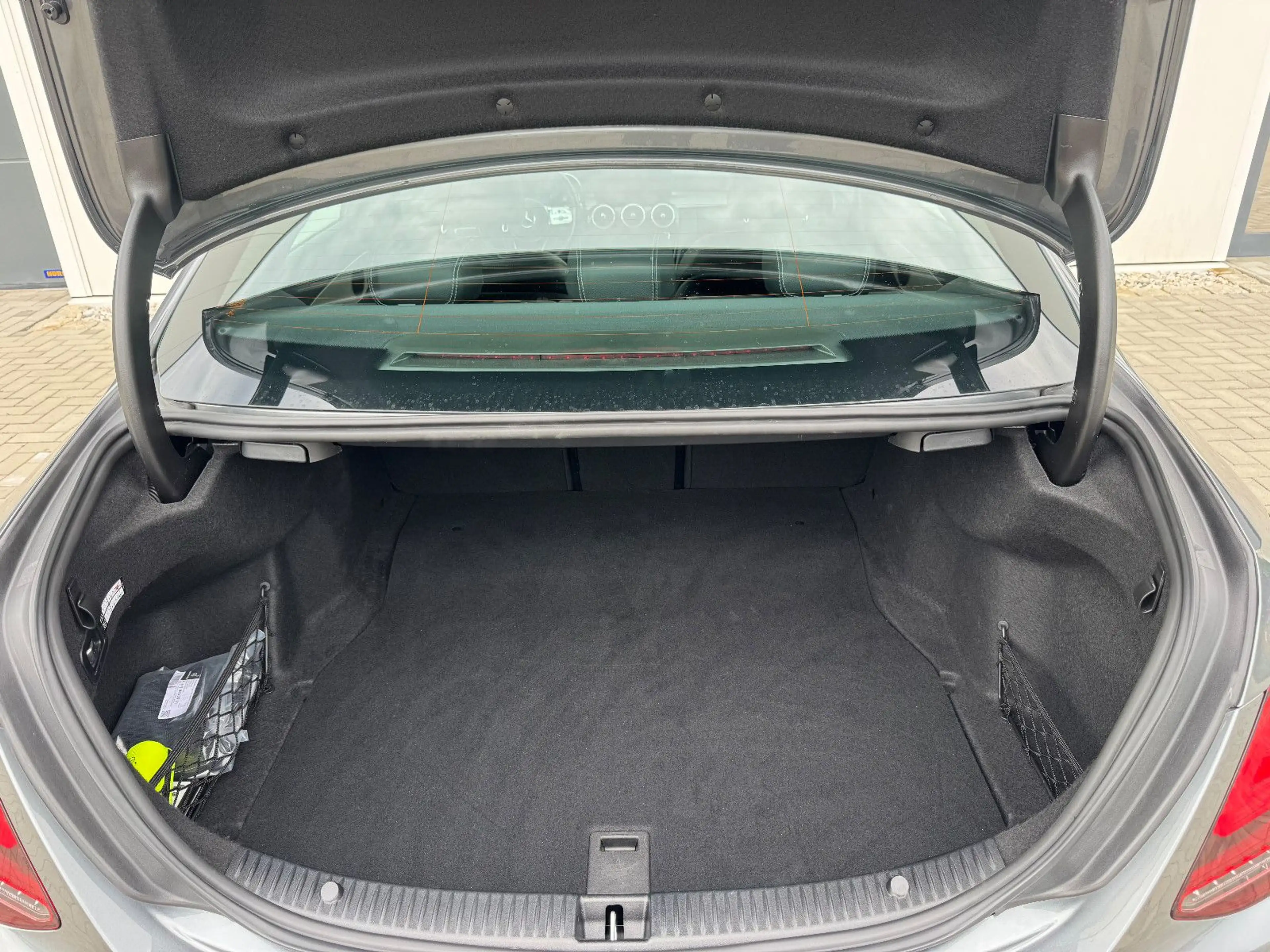 Mercedes-Benz C 180 CGI LIMO AMG-LINE LED MULTIBEAM AHK TOP — photo 10