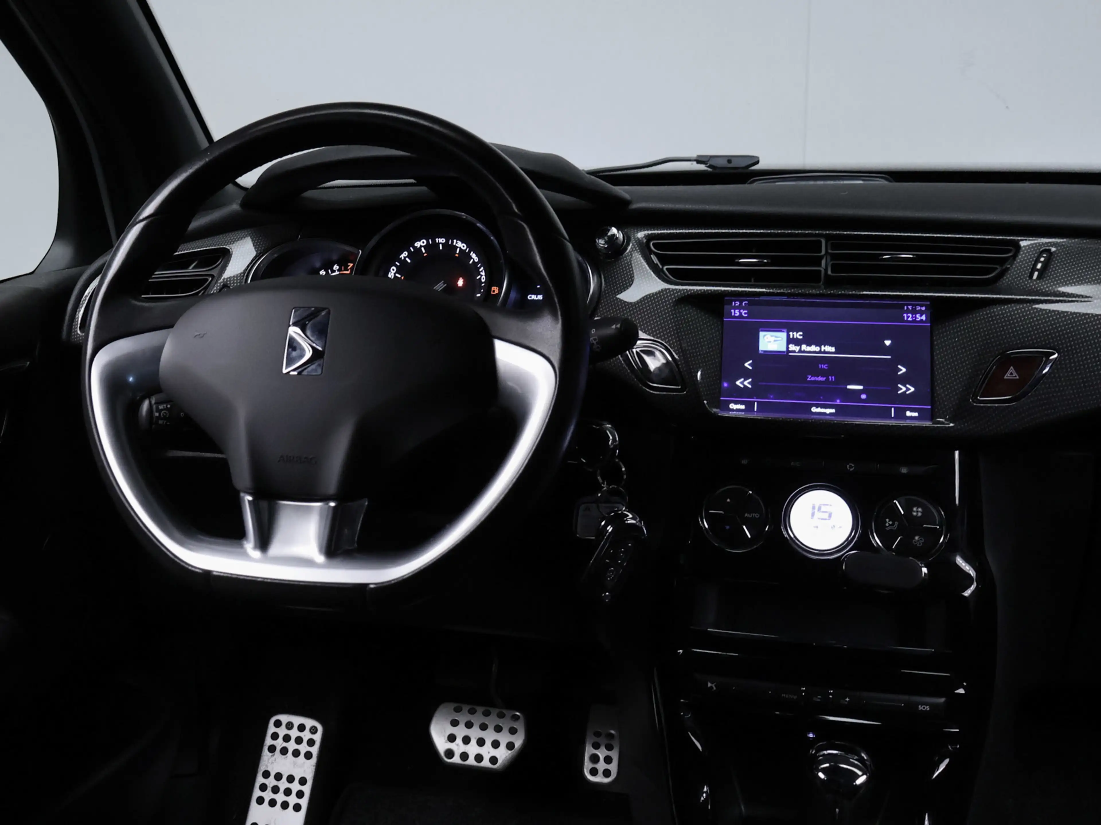 DS Automobiles DS 3 1.2 PureTech Business Sport NIEUWE DISTRIBUTIE (NA — photo 28