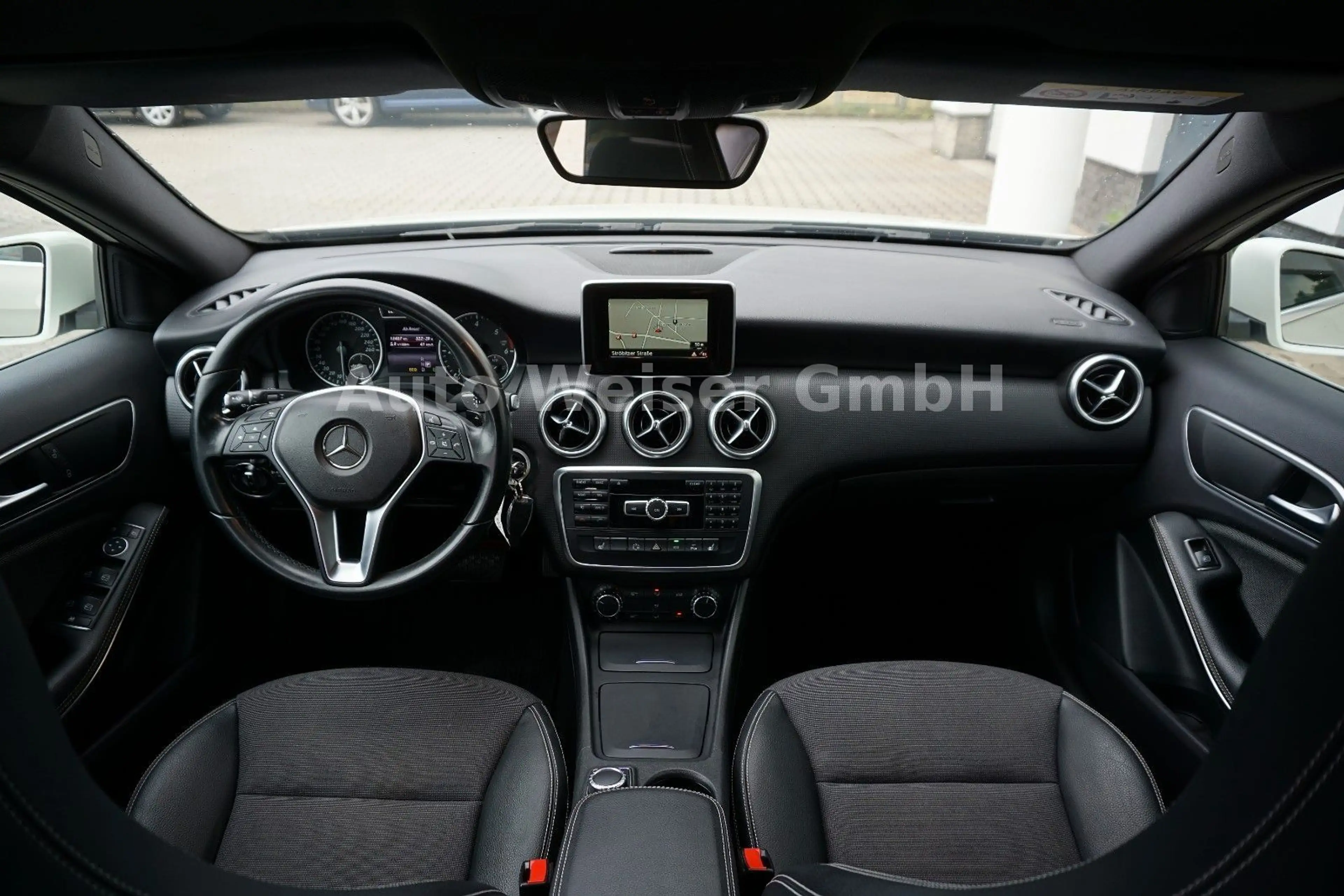 Mercedes-Benz A 180 CDI / d BlueEfficiency — photo 12