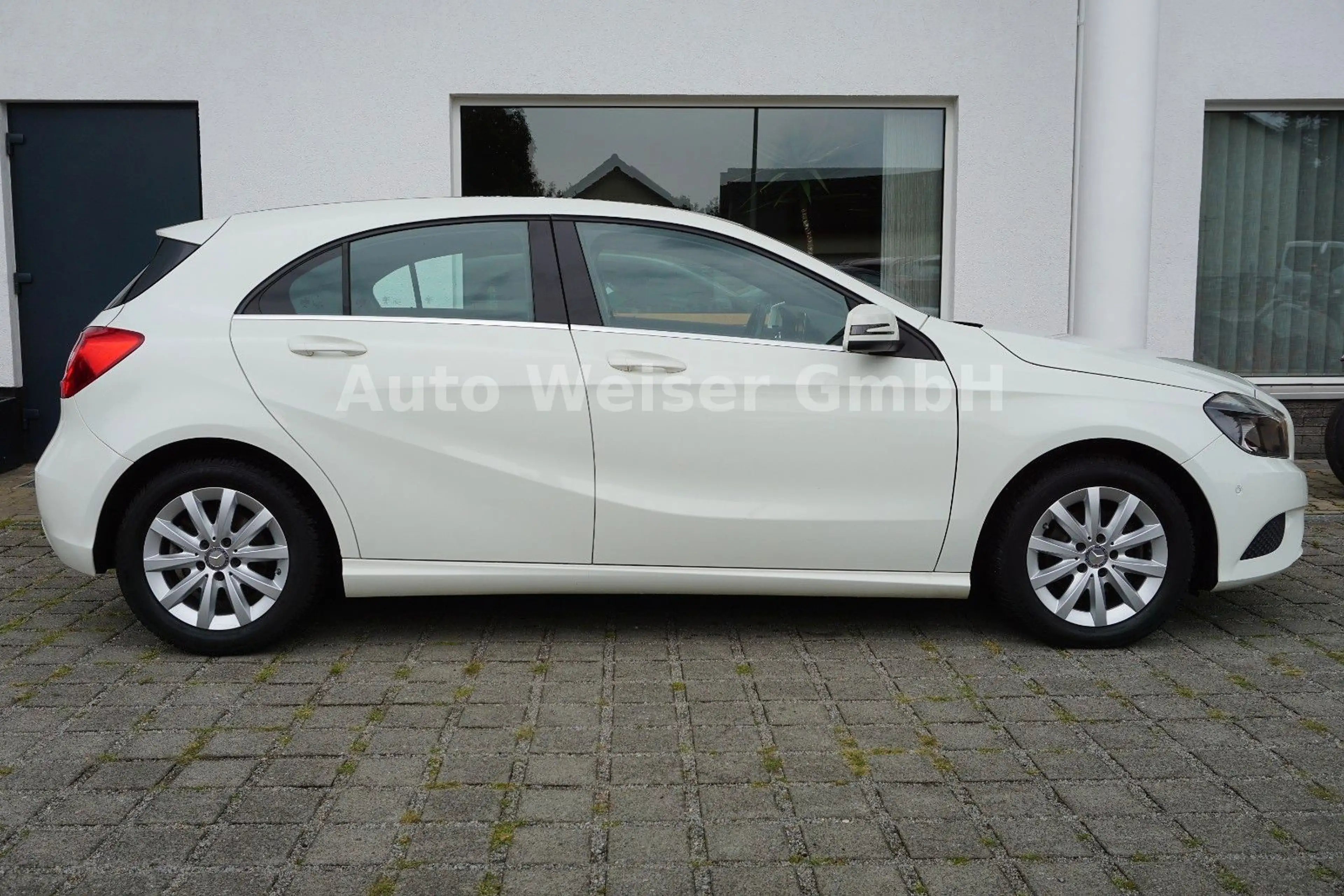 Mercedes-Benz A 180 CDI / d BlueEfficiency — photo 4