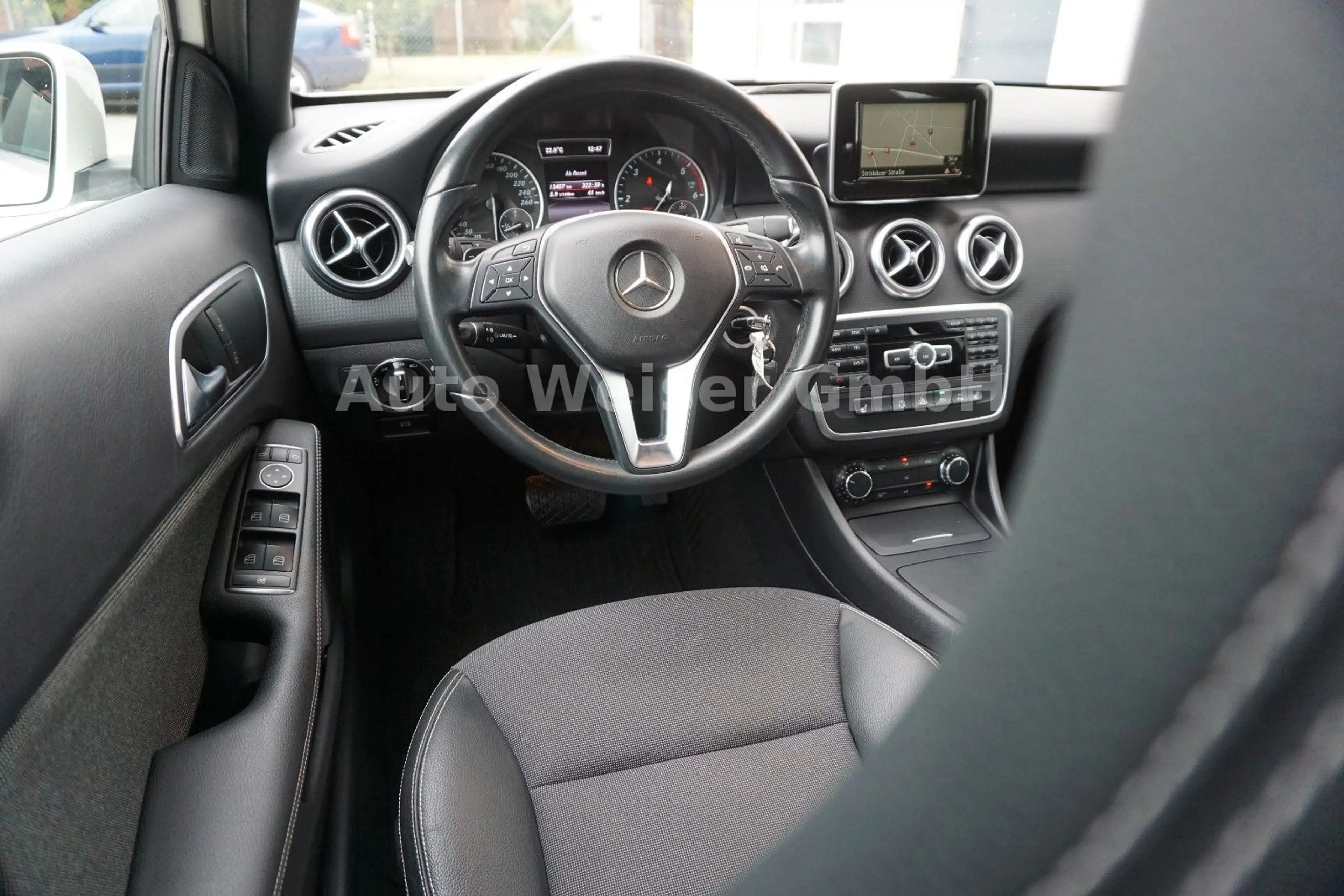 Mercedes-Benz A 180 CDI / d BlueEfficiency — photo 11