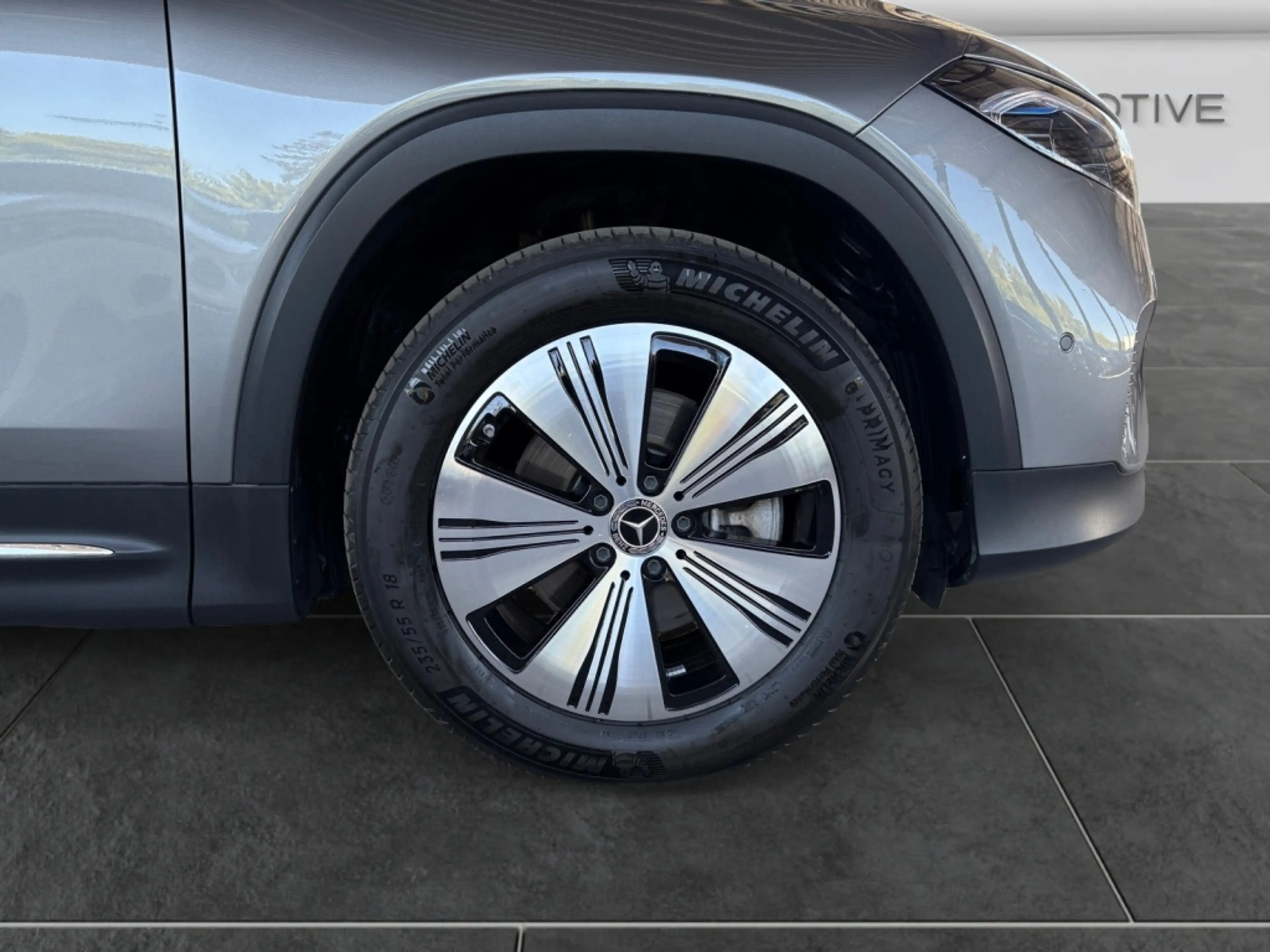 Mercedes-Benz EQB 250 + PROGRESSIVE|LED|AMBI|DISTR|KAM|SHZ|LHZ — photo 15