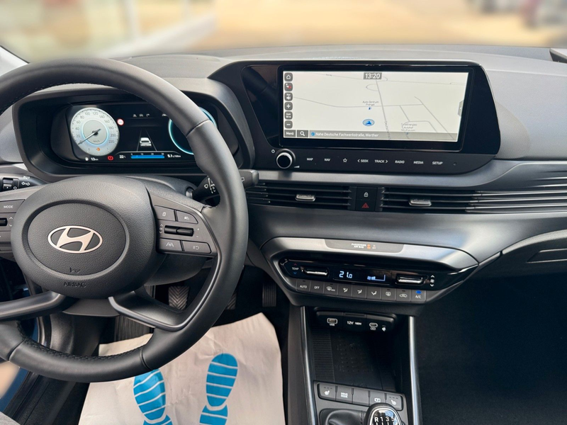 Hyundai i20 1.0T Trend  KLA DAB APP KAMERA NAVI PDC — photo 9