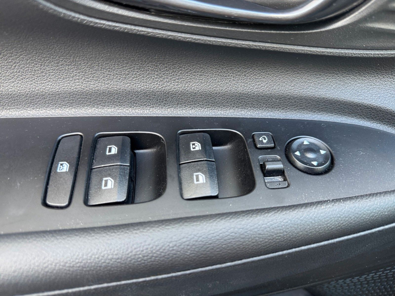 Hyundai i20 1.0T Trend  KLA DAB APP KAMERA NAVI PDC — photo 15