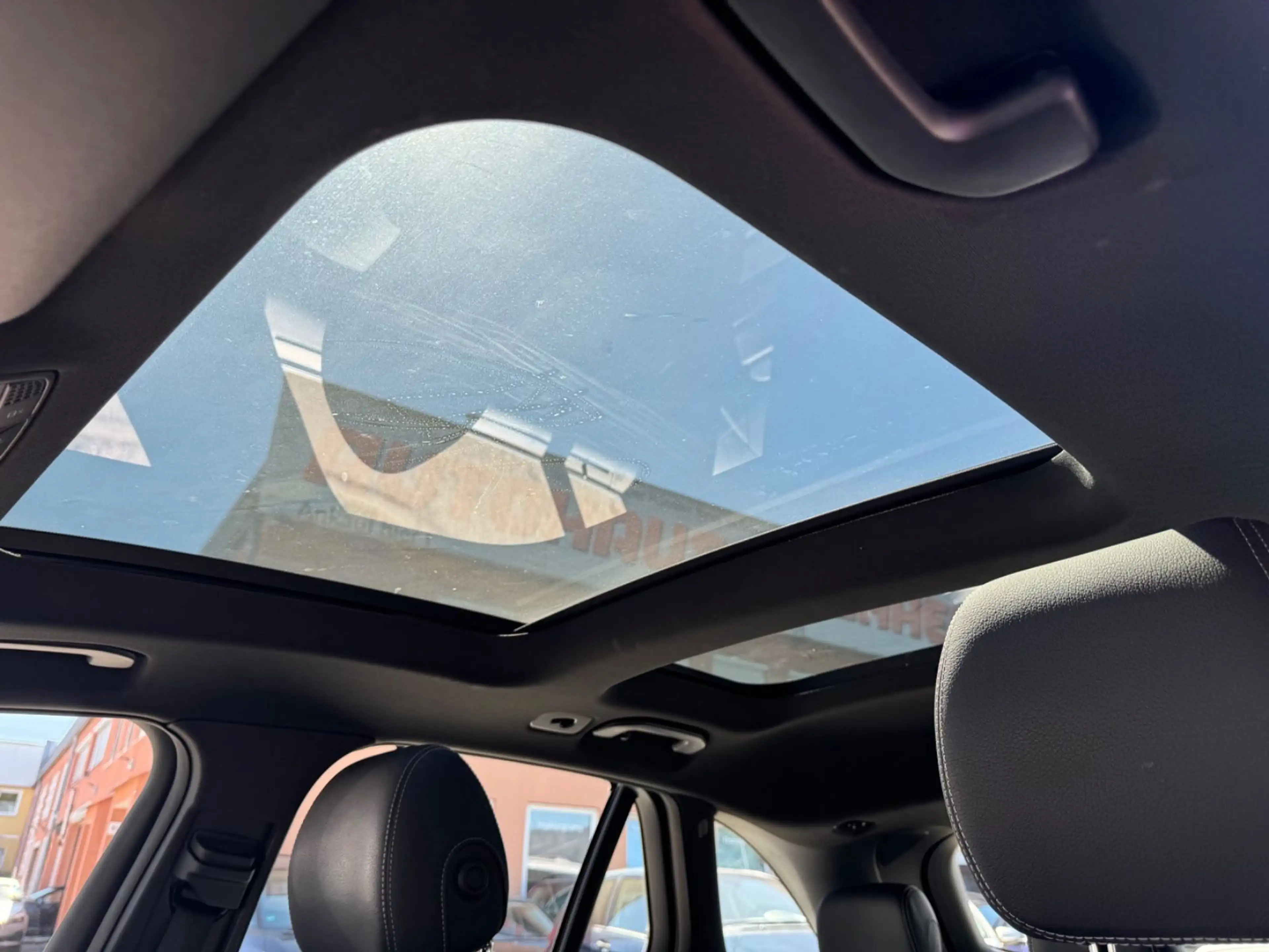 Mercedes-Benz GLC 350 d Exclusive/9G/4M/Airm/LED/Distr/Burm/360 — photo 13